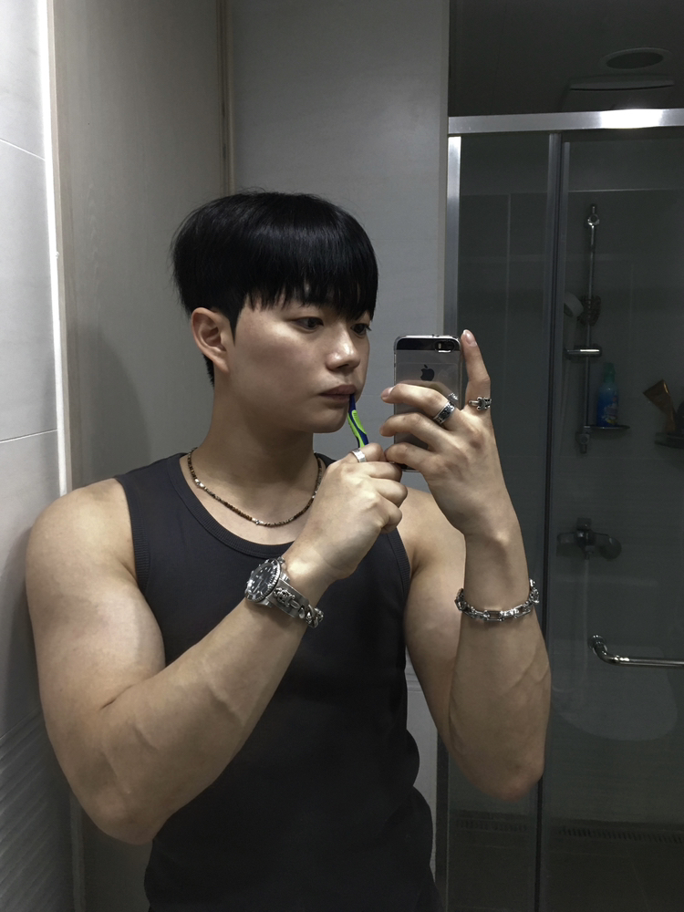 KREAM 프로필 이미지