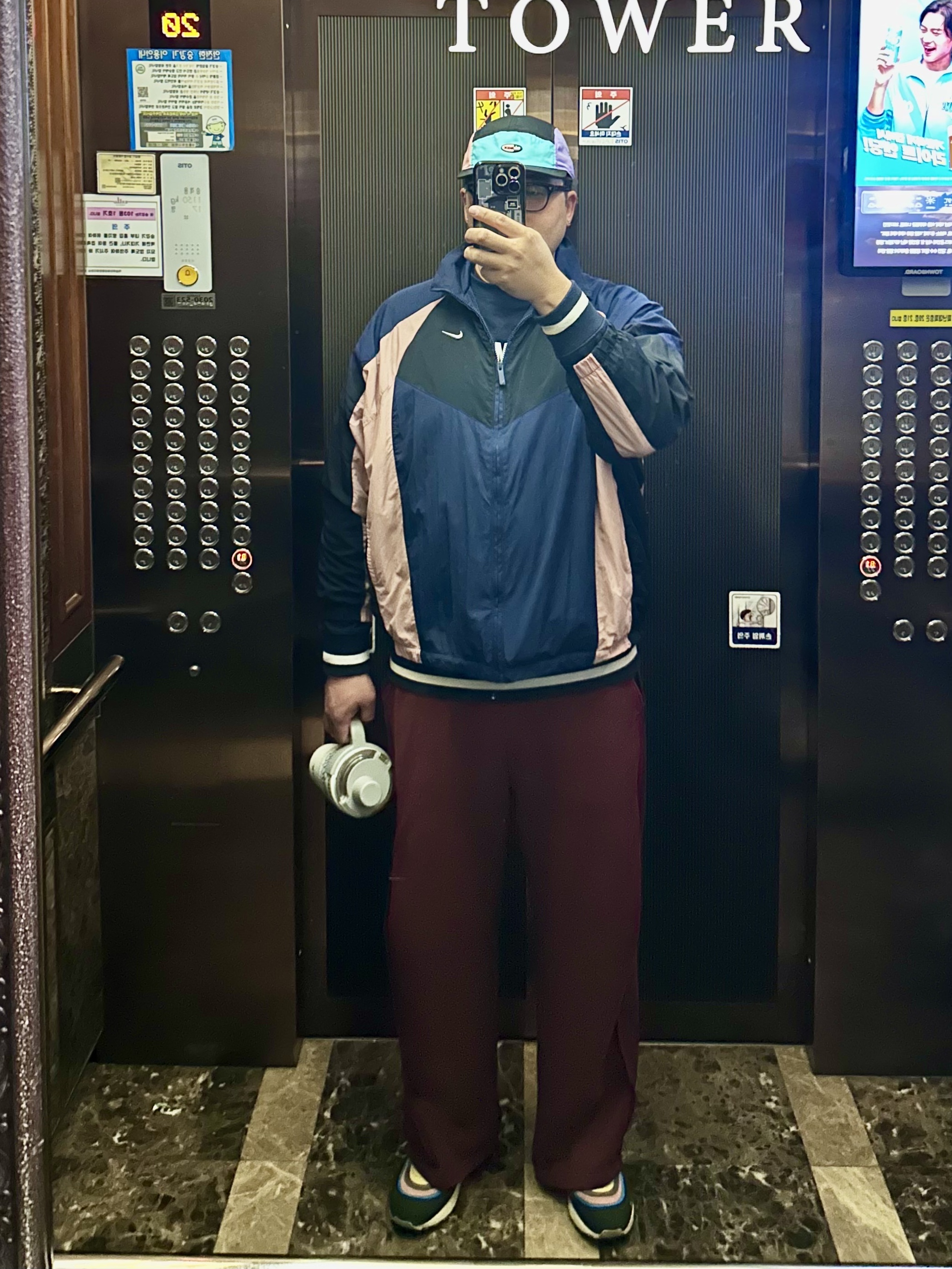 (W) Nike NSW Oversized Track Jacket Midnight Navy Black - Asia, Nike x Sean Wotherspoon Air Max 1/97 착용 스타일 - 1