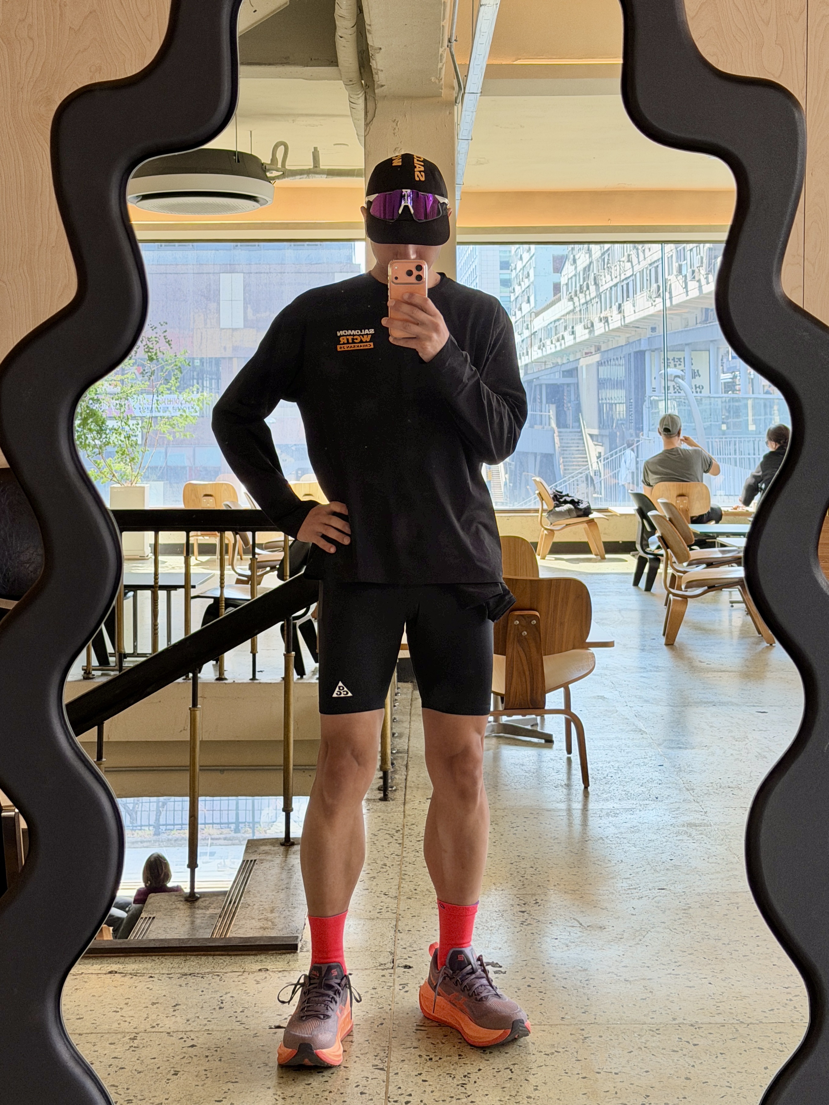 Asics Superblast 2 Greyish Purple Coral Reef, Nike ACG Lava Loops Dri-Fit ADV Half Trail Running Tights Black Summit White - Asia 착용 스타일
