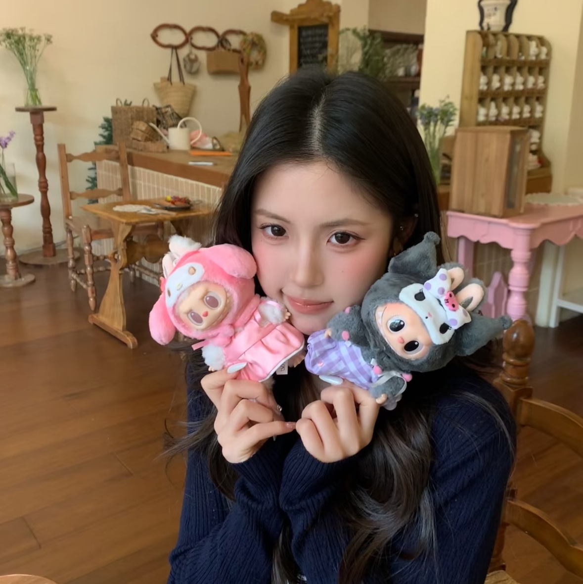 Pop Mart Labubu The Monsters x Hello Kitty And Friends Series Plush Pendant My Melody (Opened Case), Pop Mart Labubu The Monsters x Hello Kitty And Friends Series Plush Pendant Kuromi (Opened Case) 착용 스타일