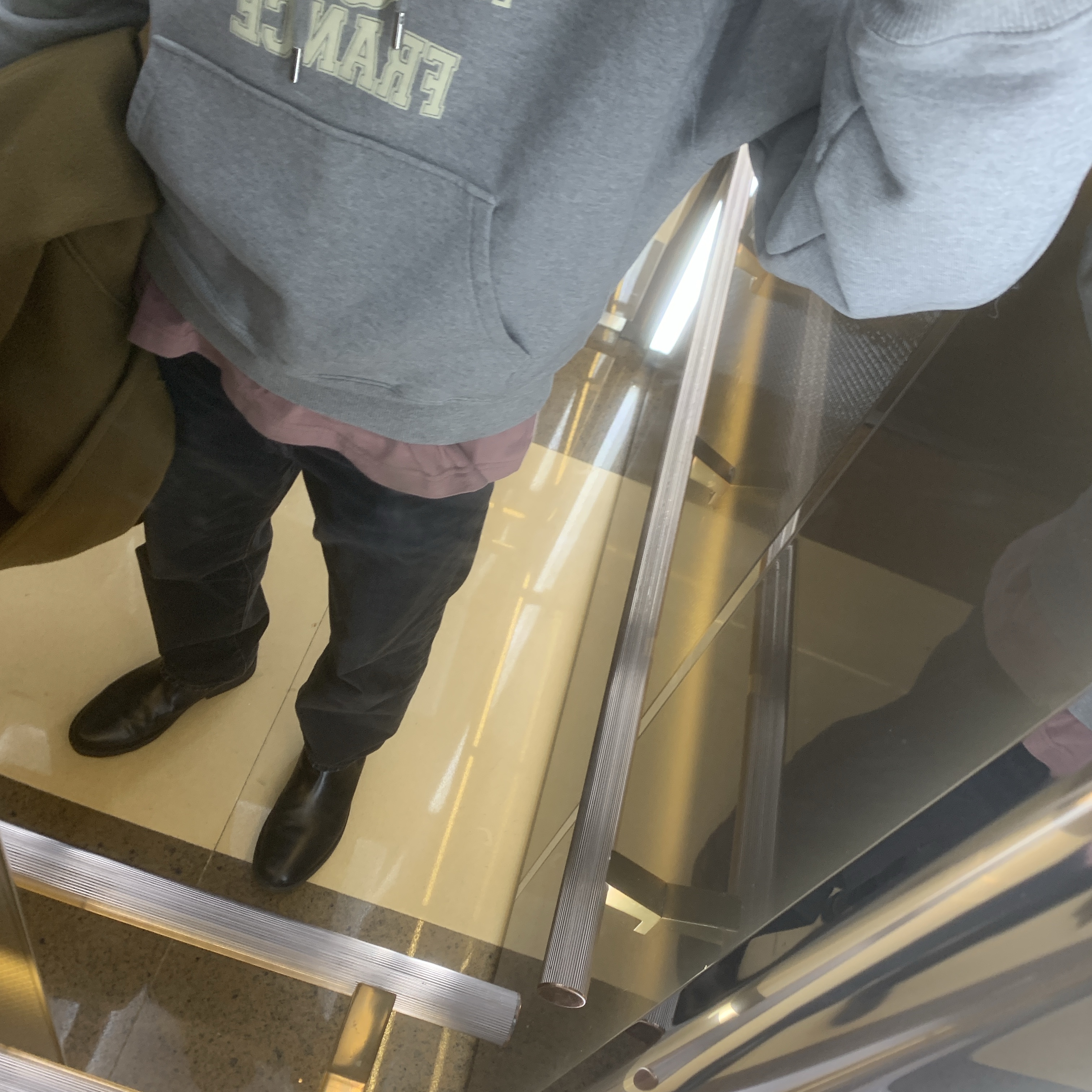 [20% 적립] Polo Ralph Lauren Heritage Straight Distressed Jeans Beavenmeadow - 25SS 착용 스타일