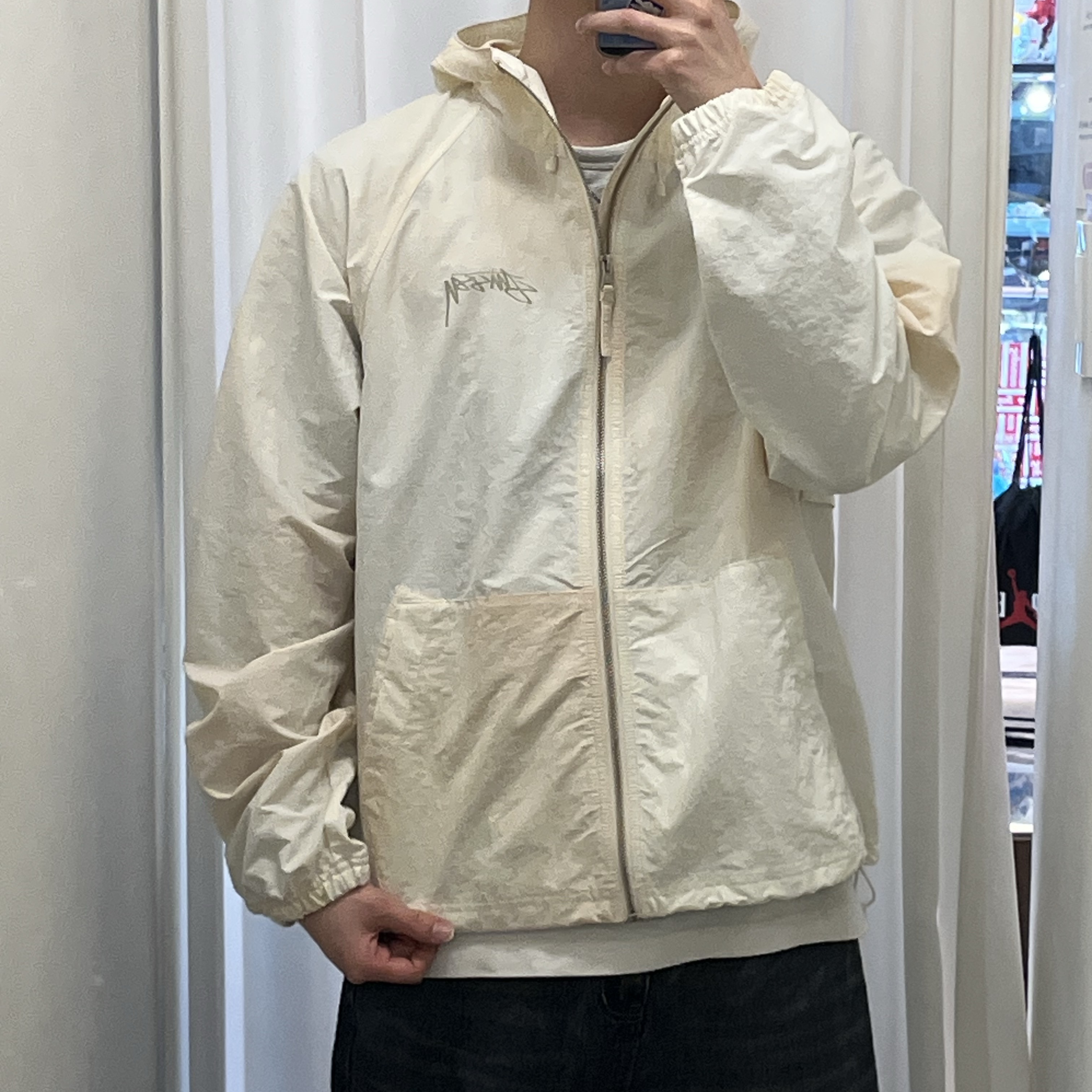 Stussy Lightweight Hooded Jacket Brown, Stussy Wave Dye Beach Shell Jacket Bone 착용 스타일 - 3