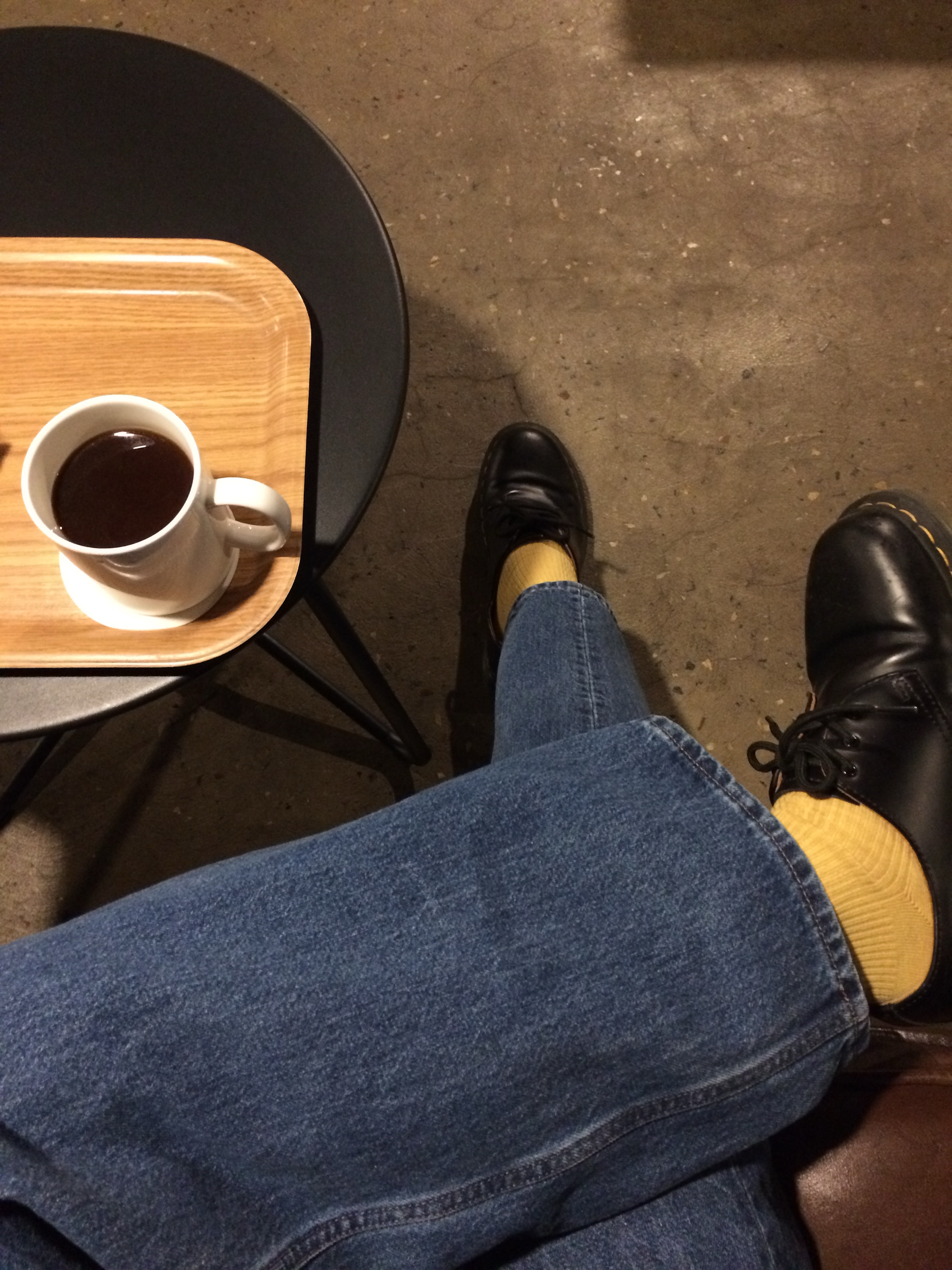 Casio LTP-V007L-9B, Dr. Martens 1461 Smooth Black 착용 스타일 - 6