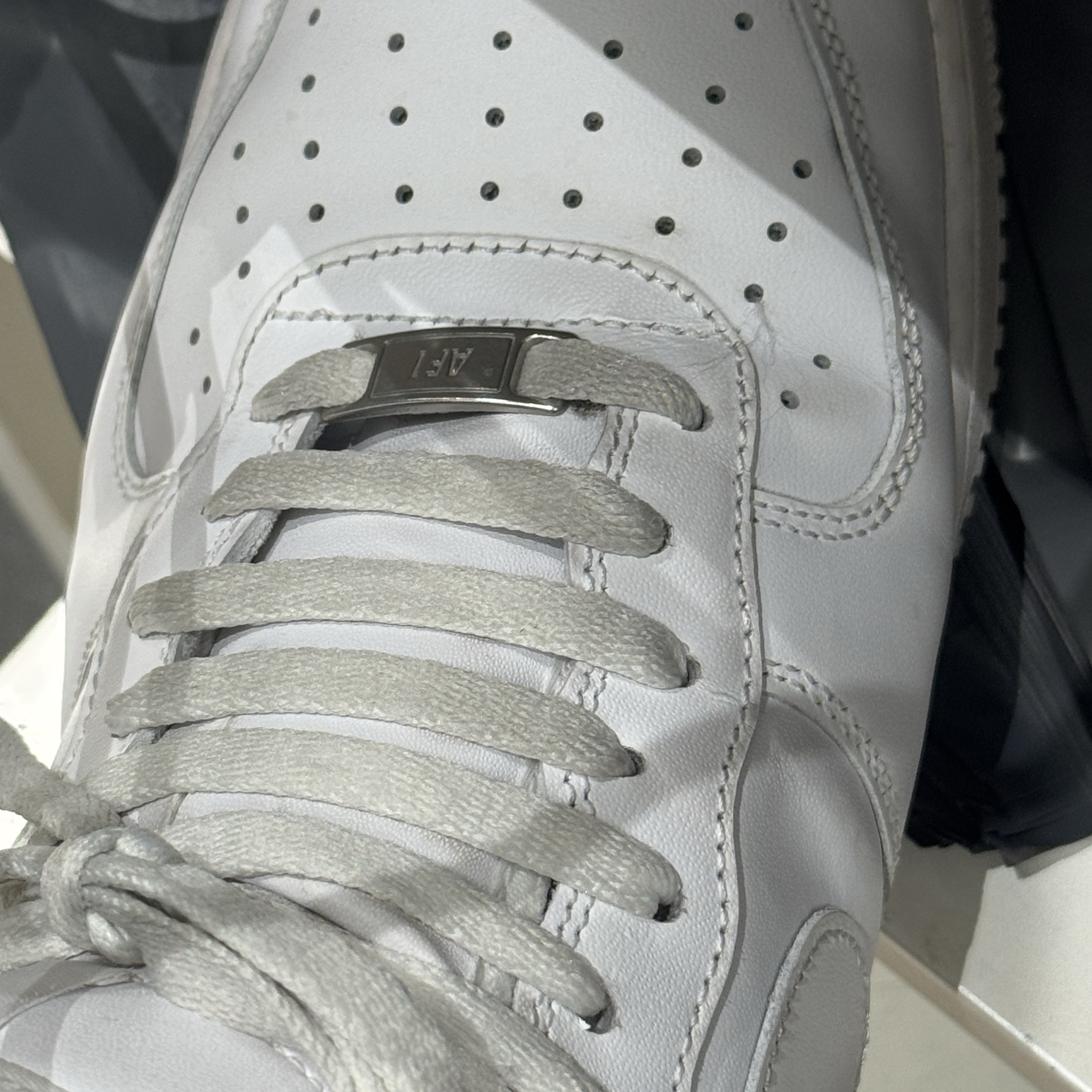 Nike Air Force 1 '07 Low White 착용 스타일