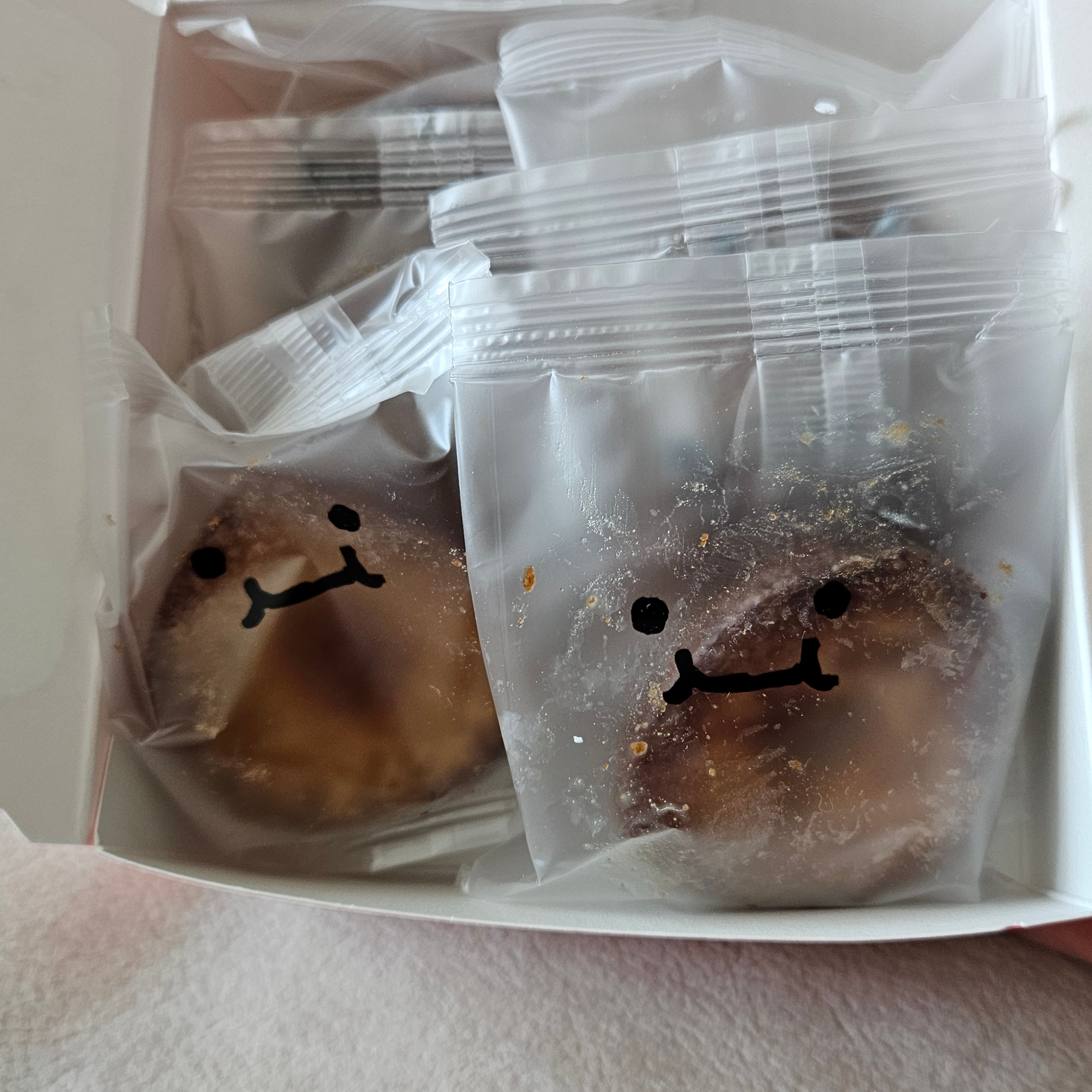 tongtonge Crispy & Chewy Gluten-Free Butter Rice Cake 착용 스타일 - 2