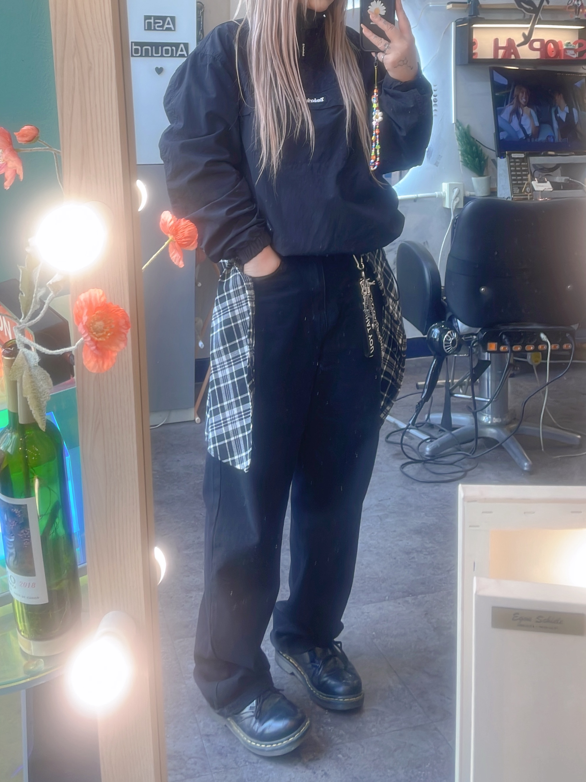 Toga Archives x Dickies Jumpsuit Dickies SP Black, Levi's 505 Regular Fit Jeans Light Indigo 착용 스타일 - 4