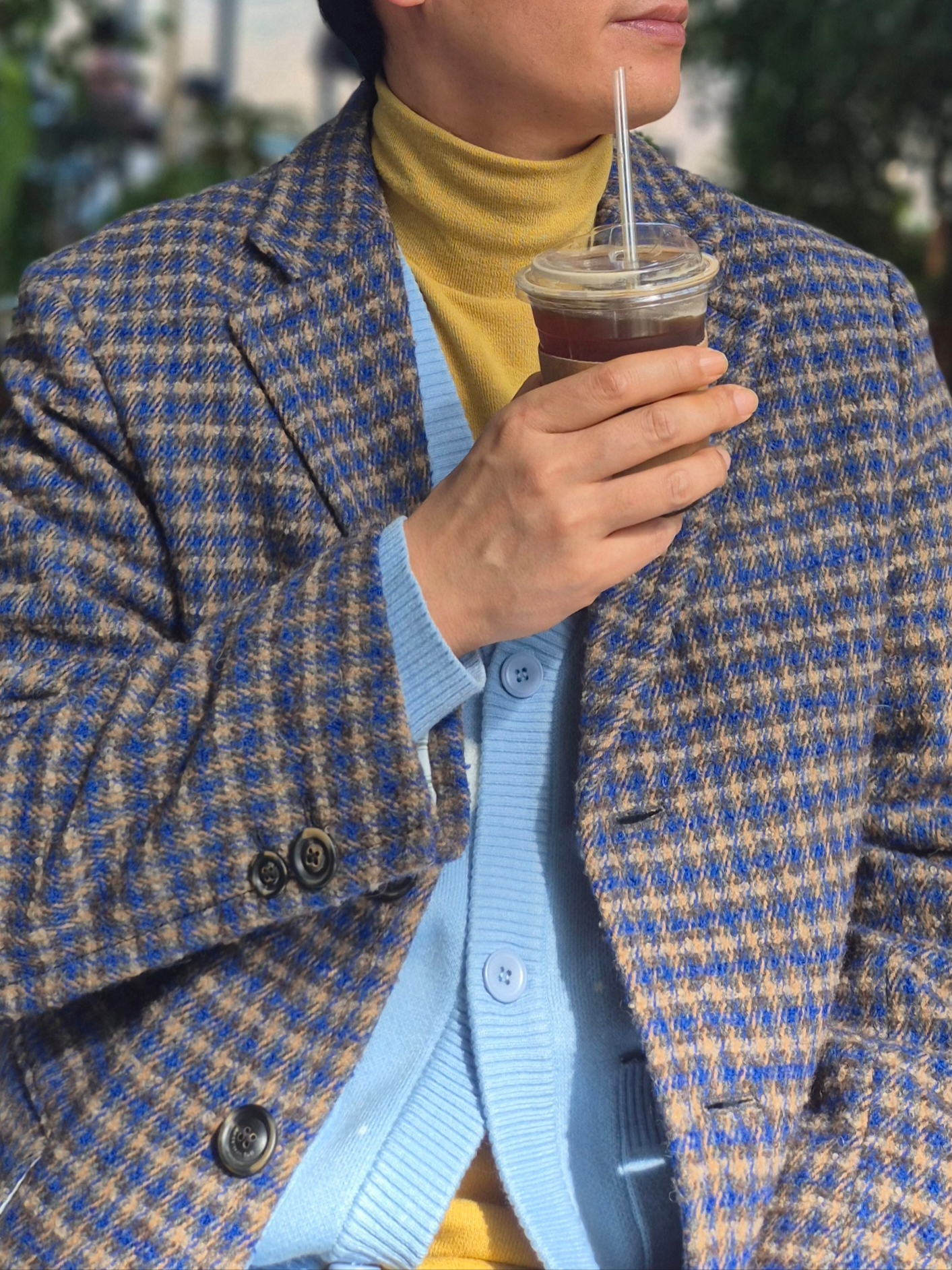 Matin Kim Dirty Washed Diagonal Bag Brown, Wrangler Rope Logo Chain Stitch Cap Navy 착용 스타일 - 1