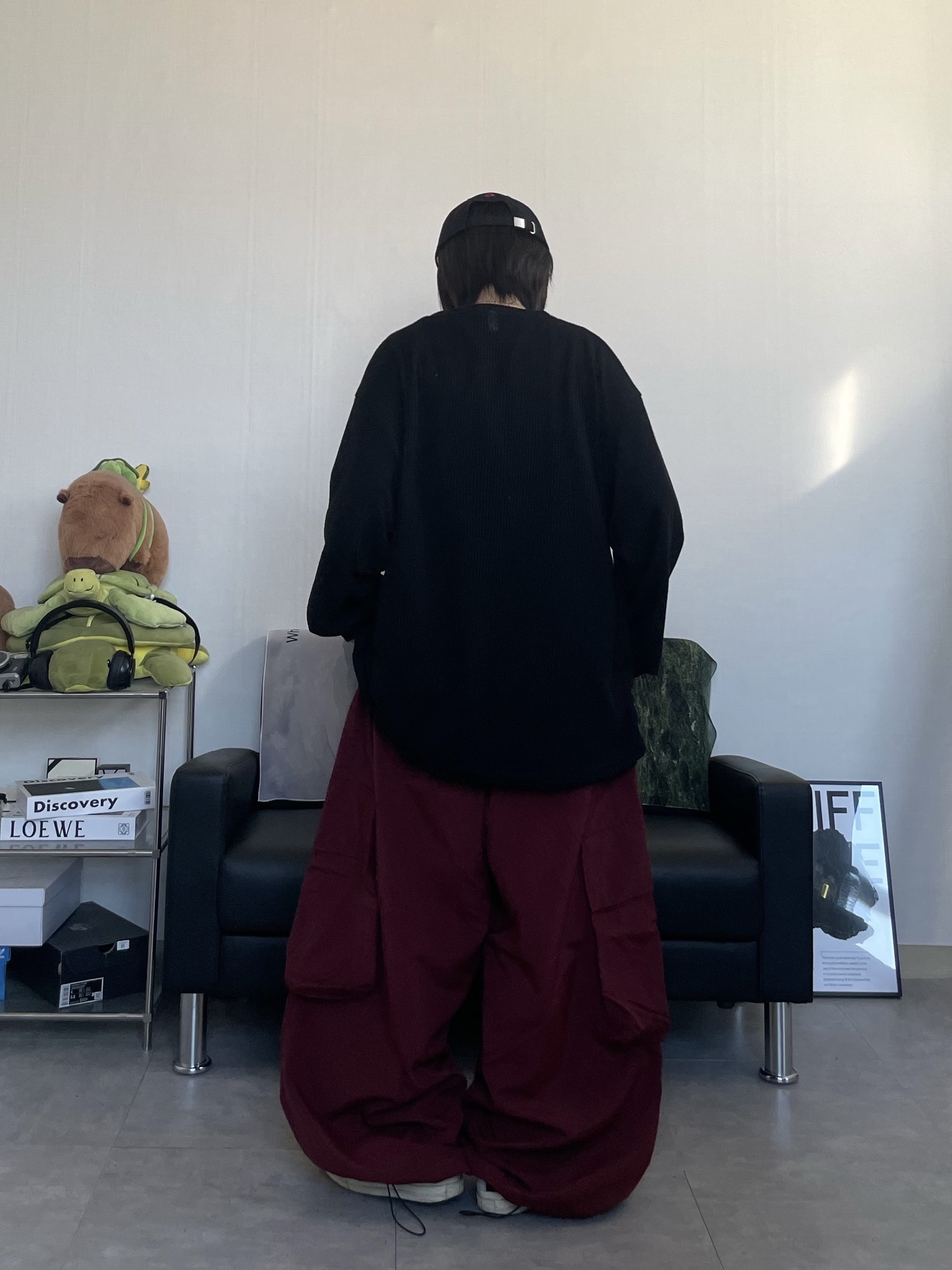 Converse x Play Comme des Garcons Chuck 70 Ox Black, Hello Sunrise Fish Oval Logo Relaxed Fit 6P Cap Black 착용 스타일 - 6