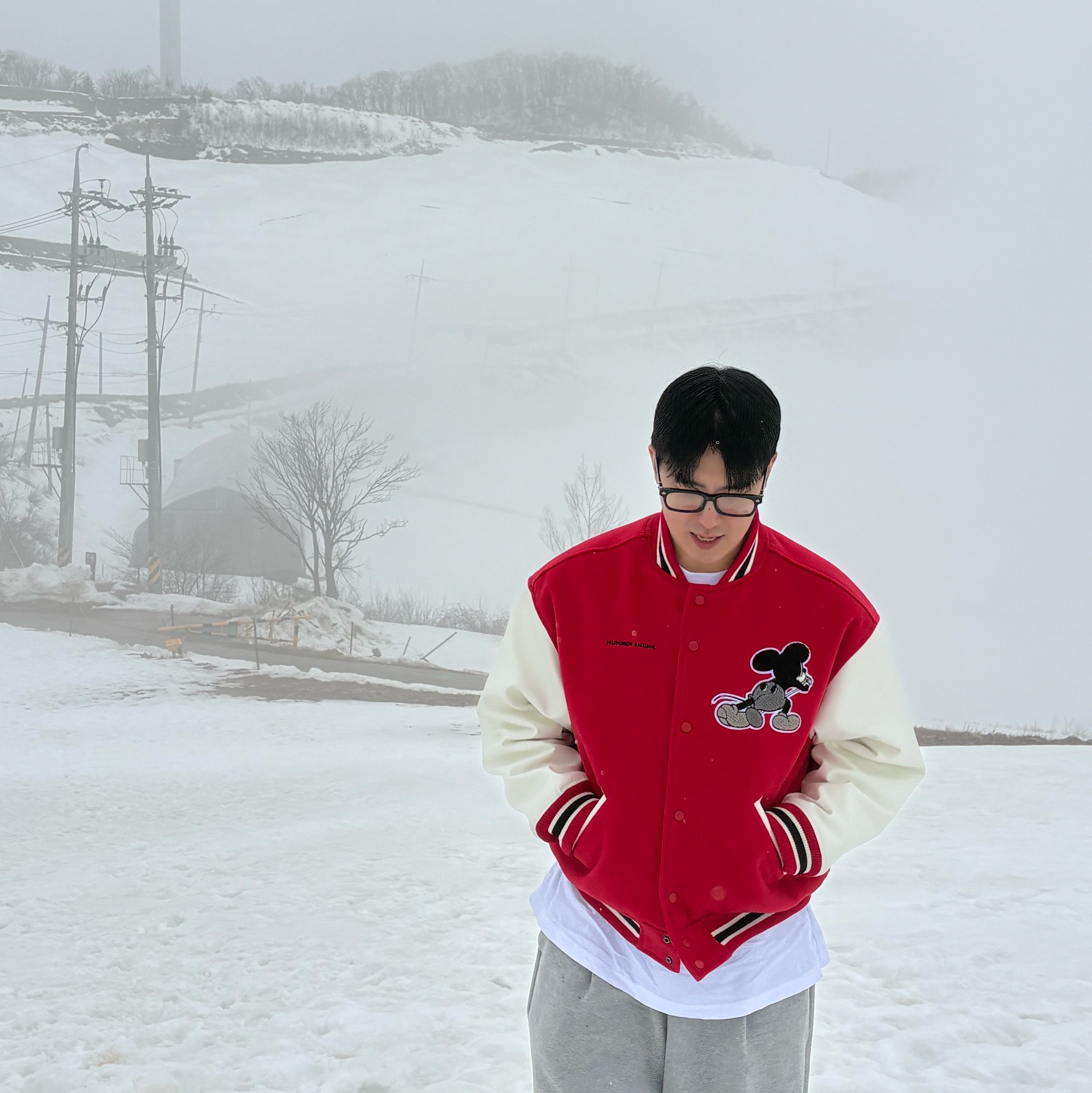 Supreme x Number (N)ine x Mickey Mouse Varsity Jacket Red - 25FW, NONPARKING X kinchi N Road Boots Brown 착용 스타일 - 5