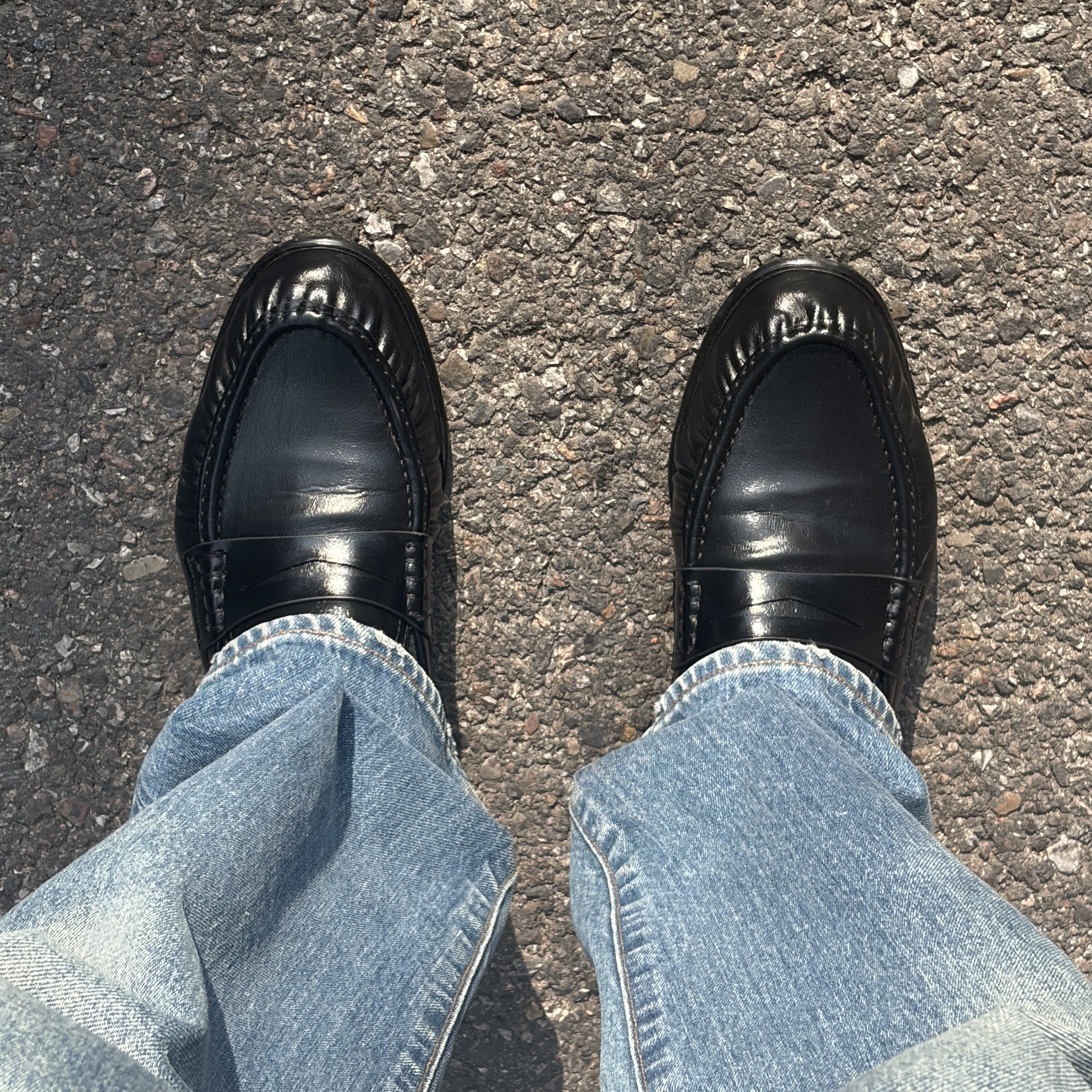 (W) Zara Soft Gathered Loafer Black 착용 스타일