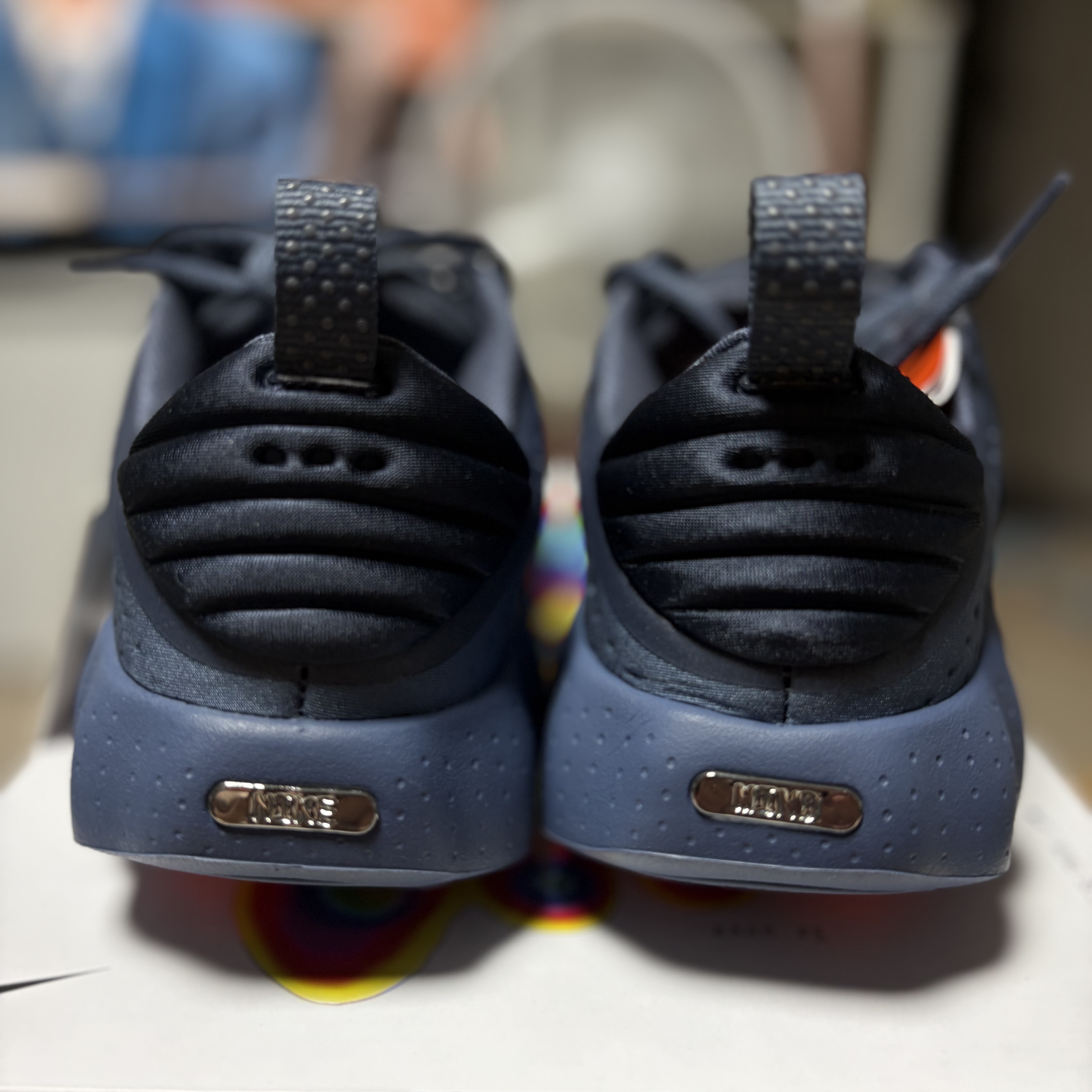 Nike Mind 002 Thunder Blue Chrome 착용 스타일 - 5