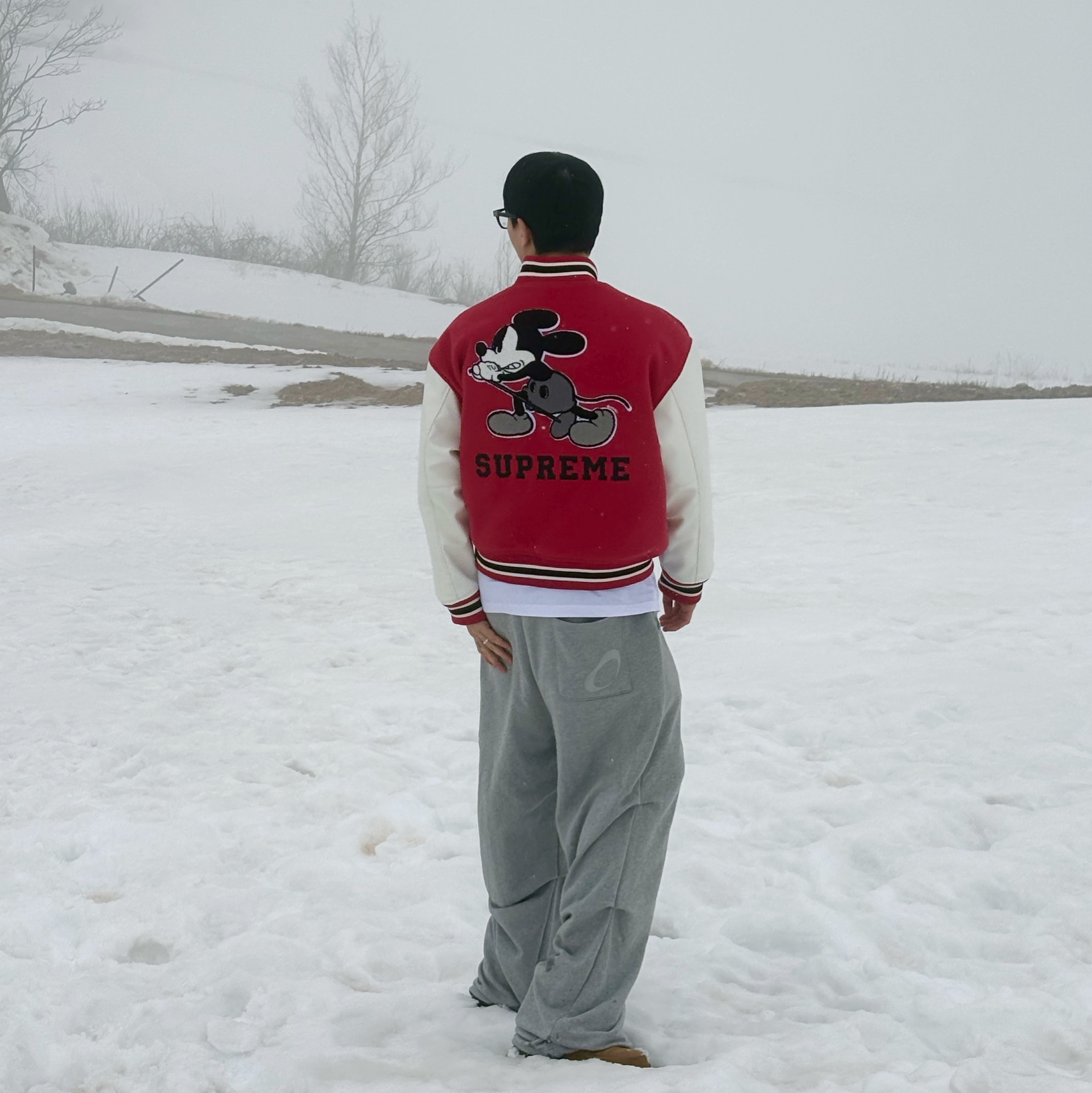 Supreme x Number (N)ine x Mickey Mouse Varsity Jacket Red - 25FW, NONPARKING X kinchi N Road Boots Brown 착용 스타일 - 2