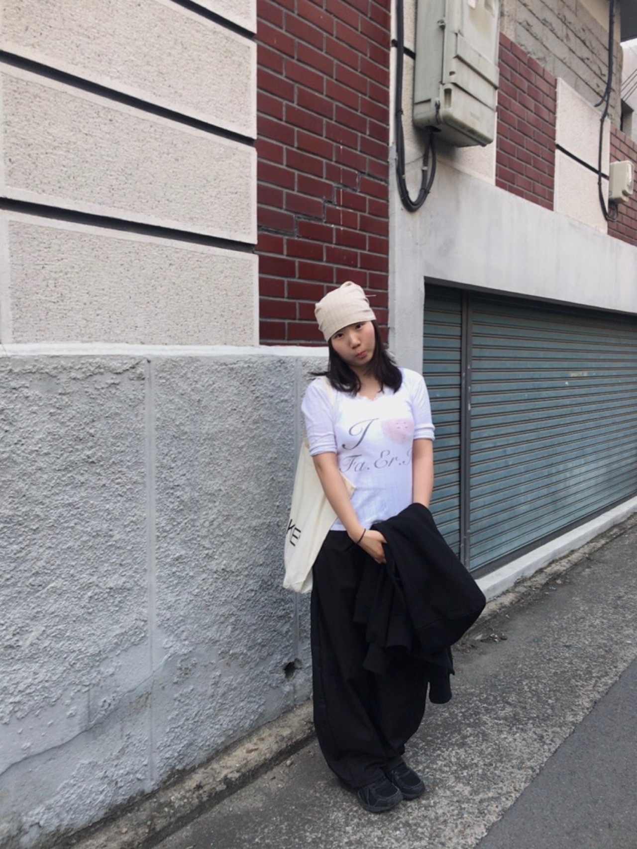 COYSEIO 038 Check Multi Scarf Yellow, Asics Jog 100 2 Black 착용 스타일 - 2