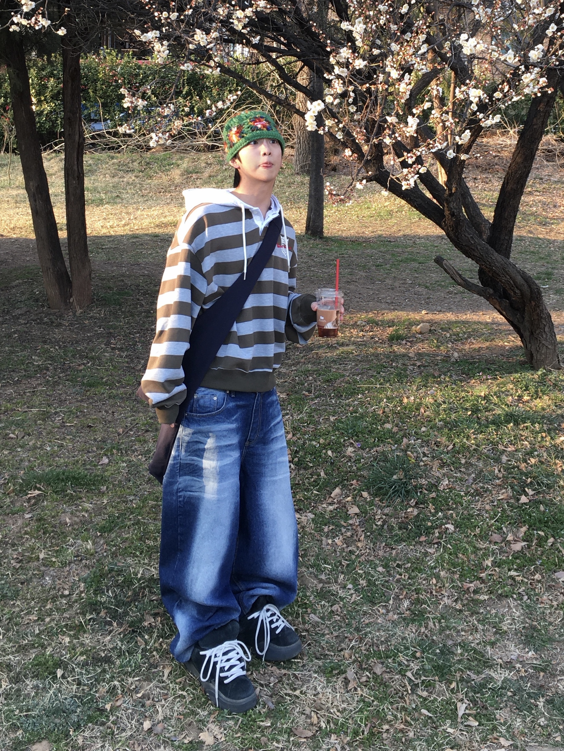 Supreme Crochet Beanie Green - 25SS, ERL Vamp Skate Shoe Pirate Black 착용 스타일 - 1