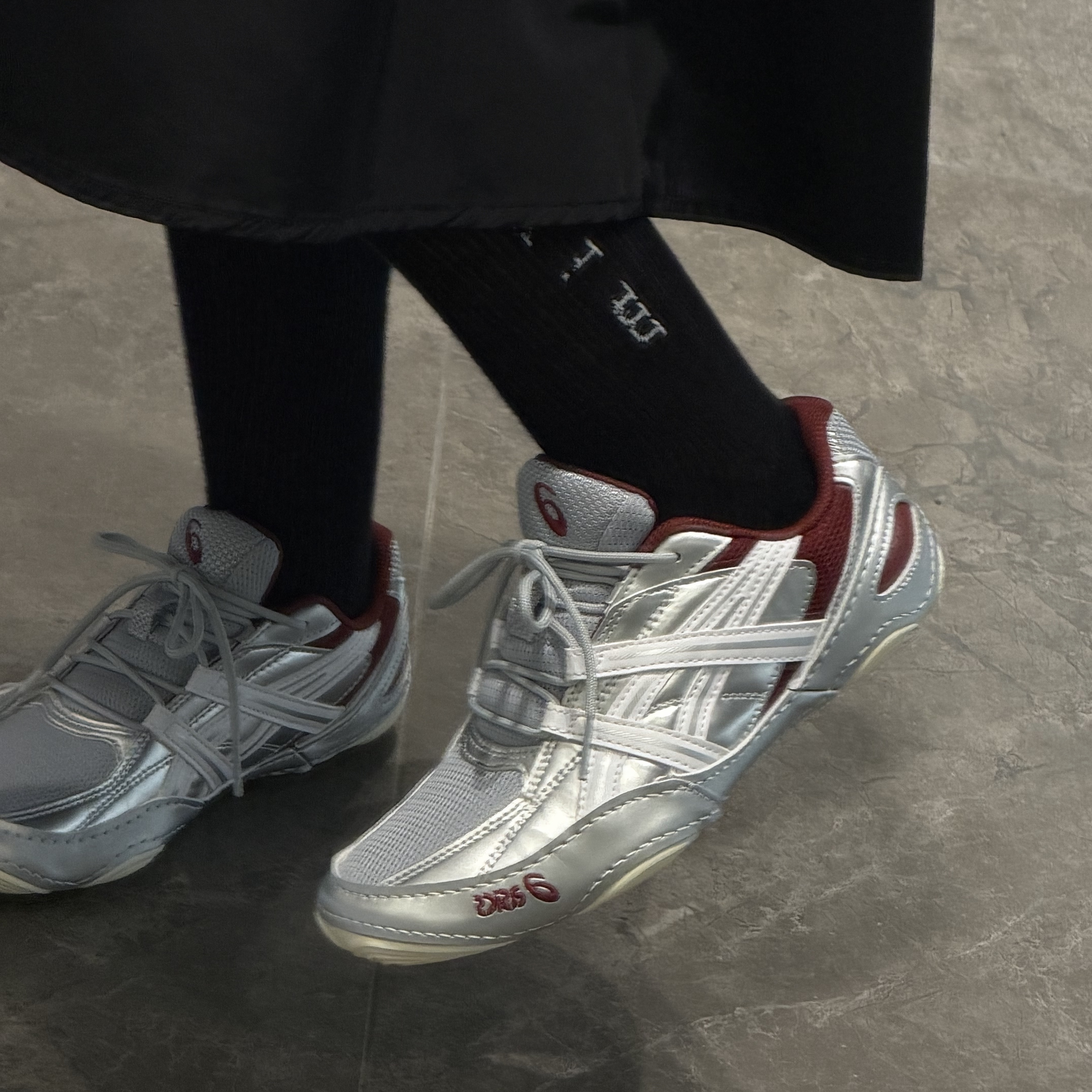 Asics Hypersync Piedmont Grey Pure Silver 착용 스타일