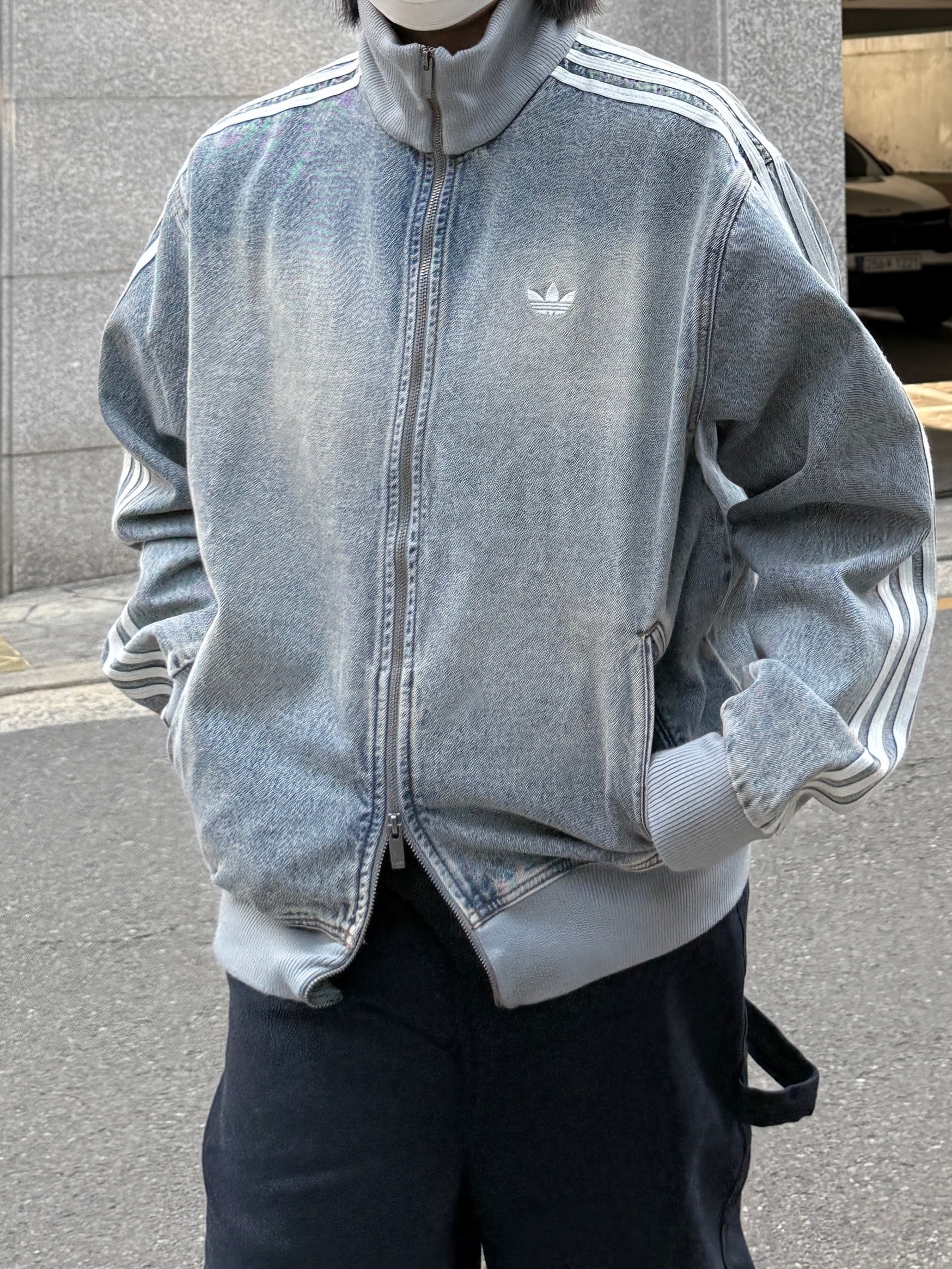 Adidas x Atmos Denim Firebird Track Top Indigo Denim - KR Sizing 착용 스타일 - 2