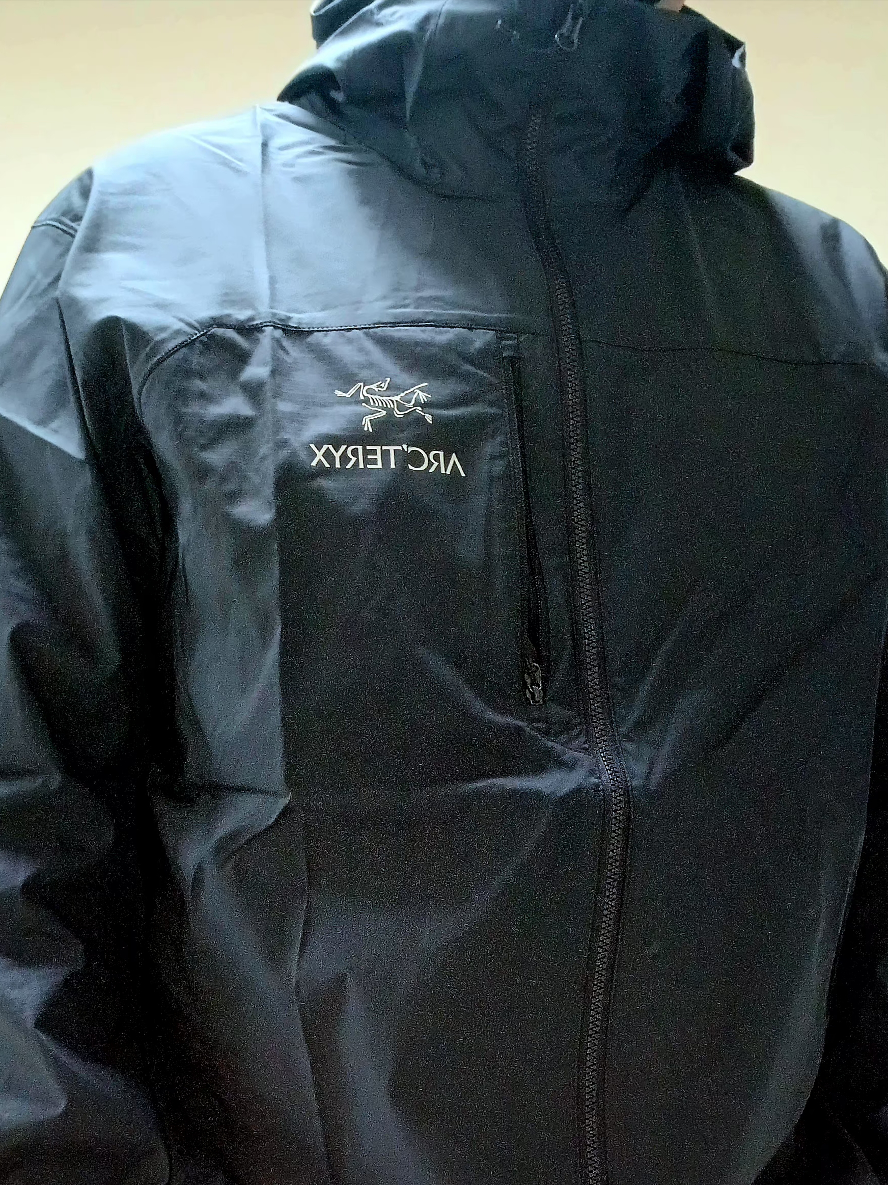 Arc'teryx Squamish Hoody Black Sapphire, Arc'teryx Cronin Cotton Pants Void 착용 스타일 - 3