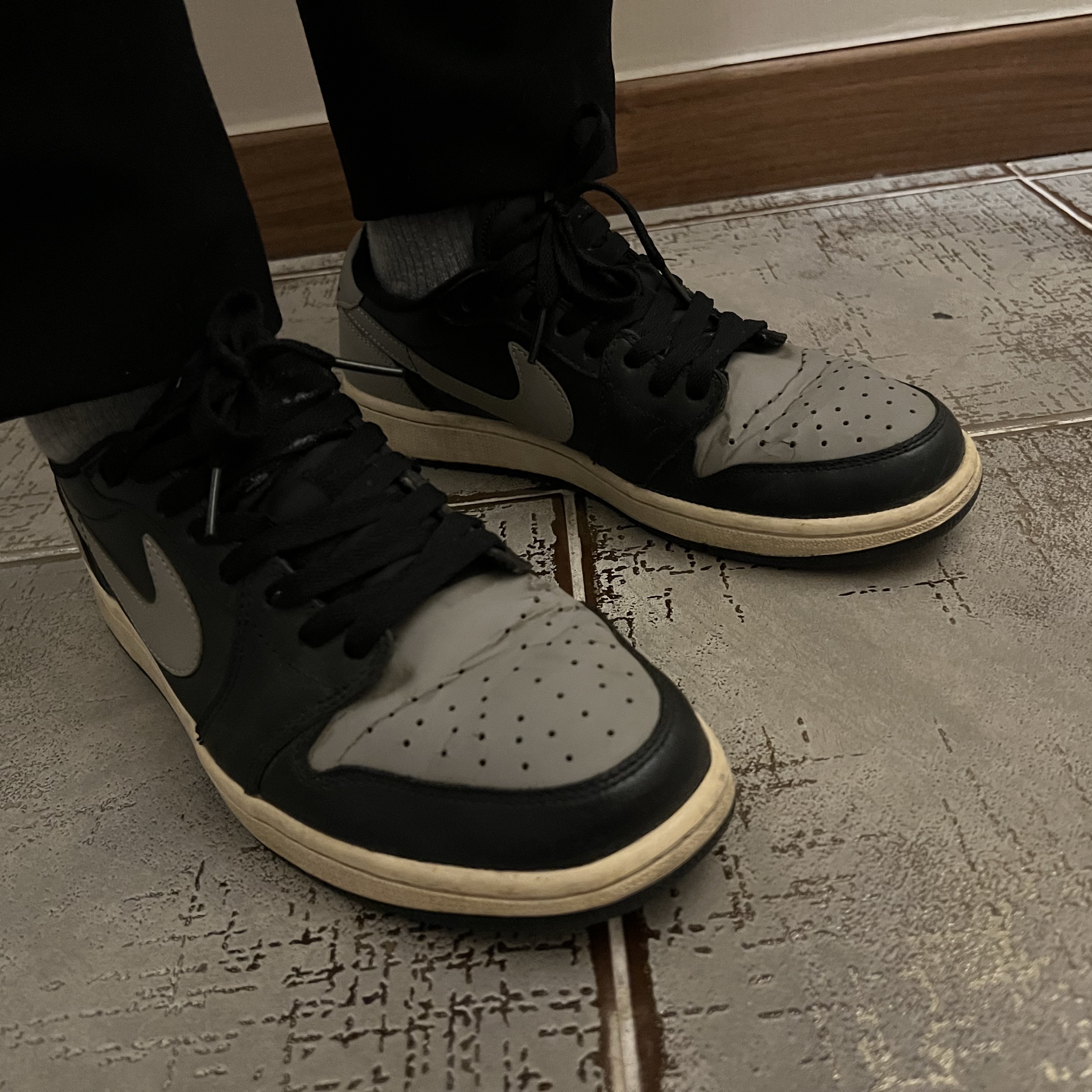 Jordan 1 Retro Low OG Shadow 2015 착용 스타일