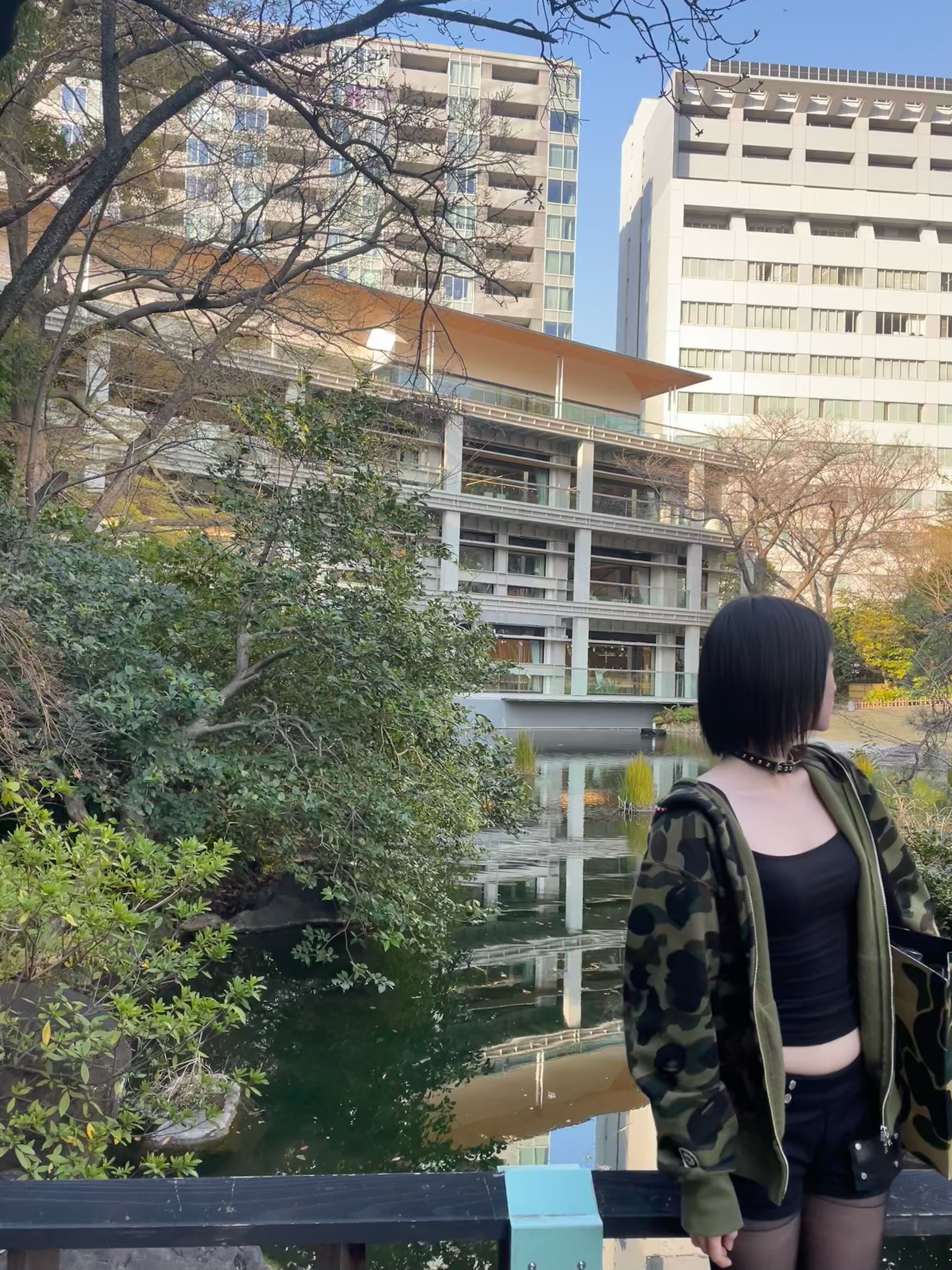BAPE 1st Camo Shark Full Zip Hoodie Army Green, (W) BAPE 1st Camo Shark Full Zip Hoodie Green 착용 스타일 - 3