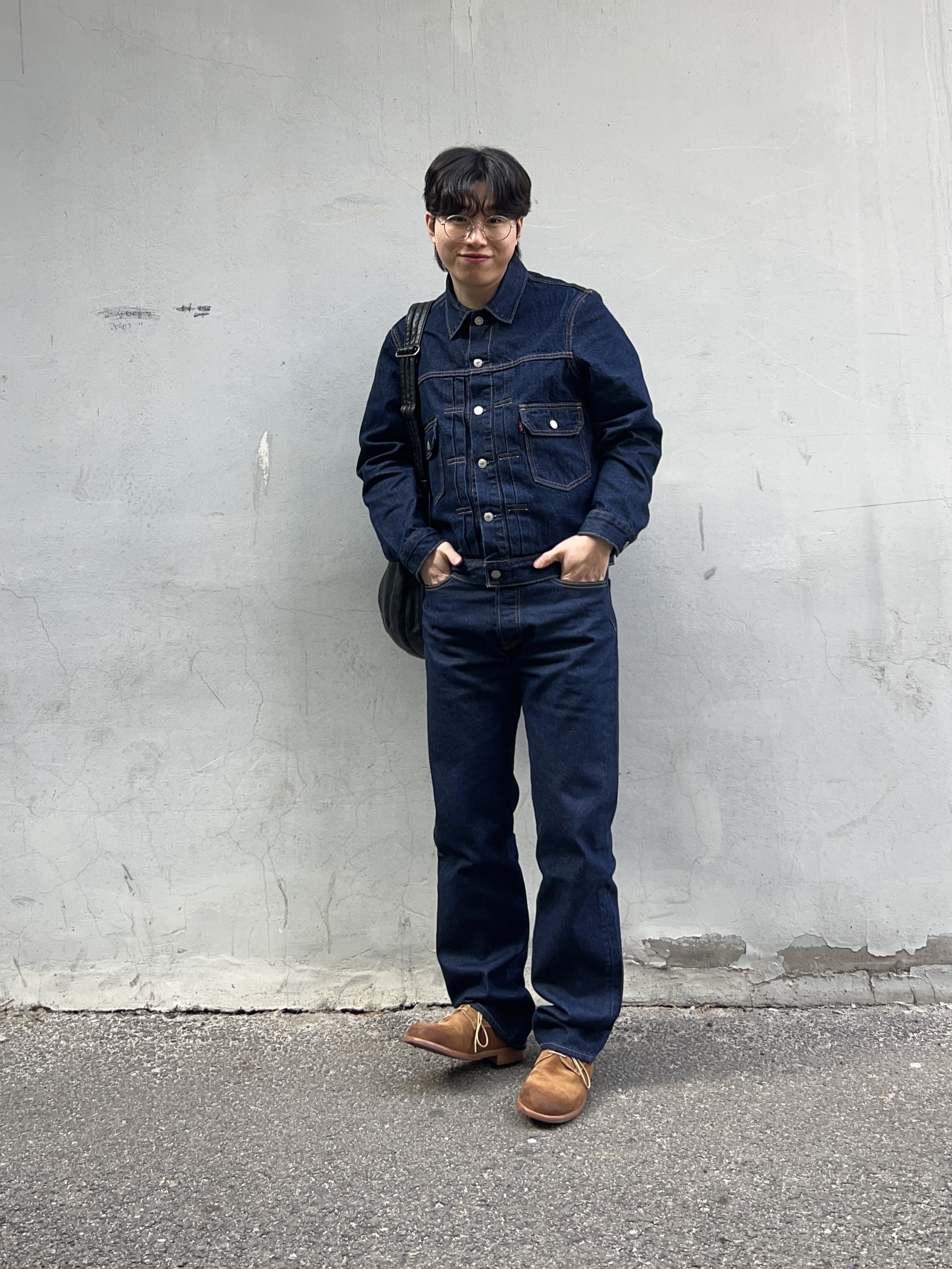 Levi's TYPE II Trucker Jacket Dark Indigo 착용 스타일 - 1