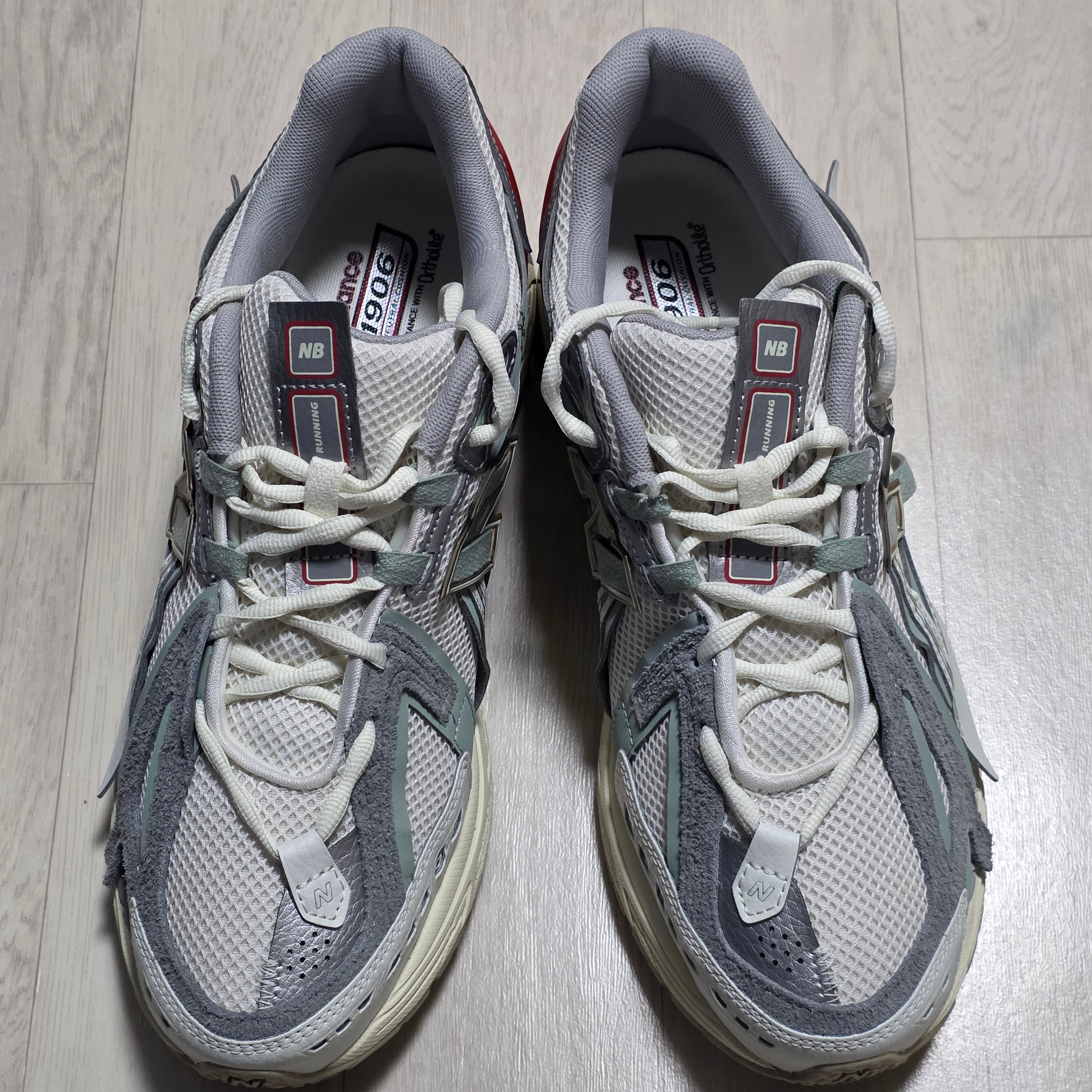 New Balance 1906A Sea Salt Lone Star Grey - D Standard 착용 스타일 - 2