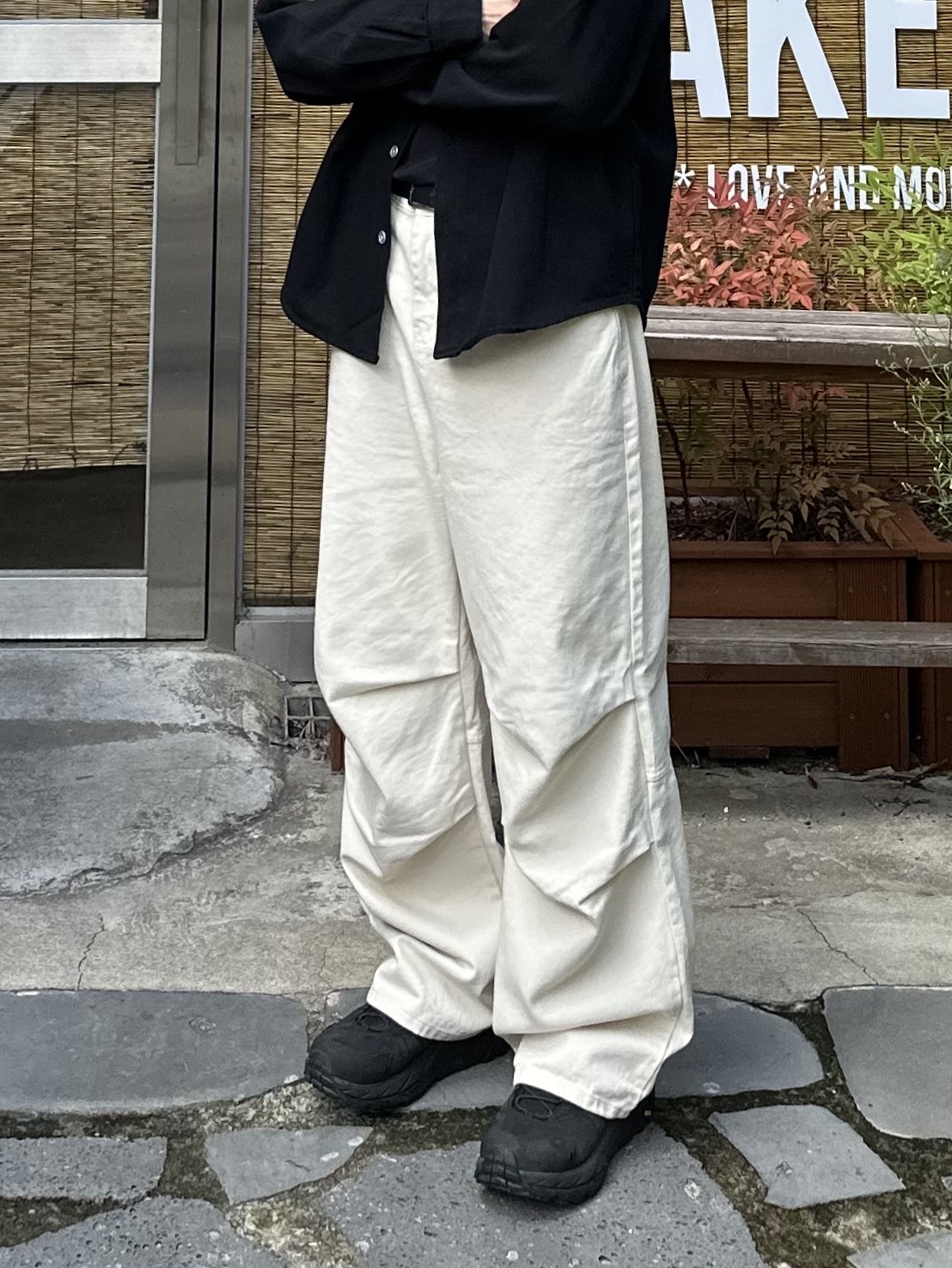 Hoka Kaha 2 Low Gore-Tex Black 착용 스타일 - 5