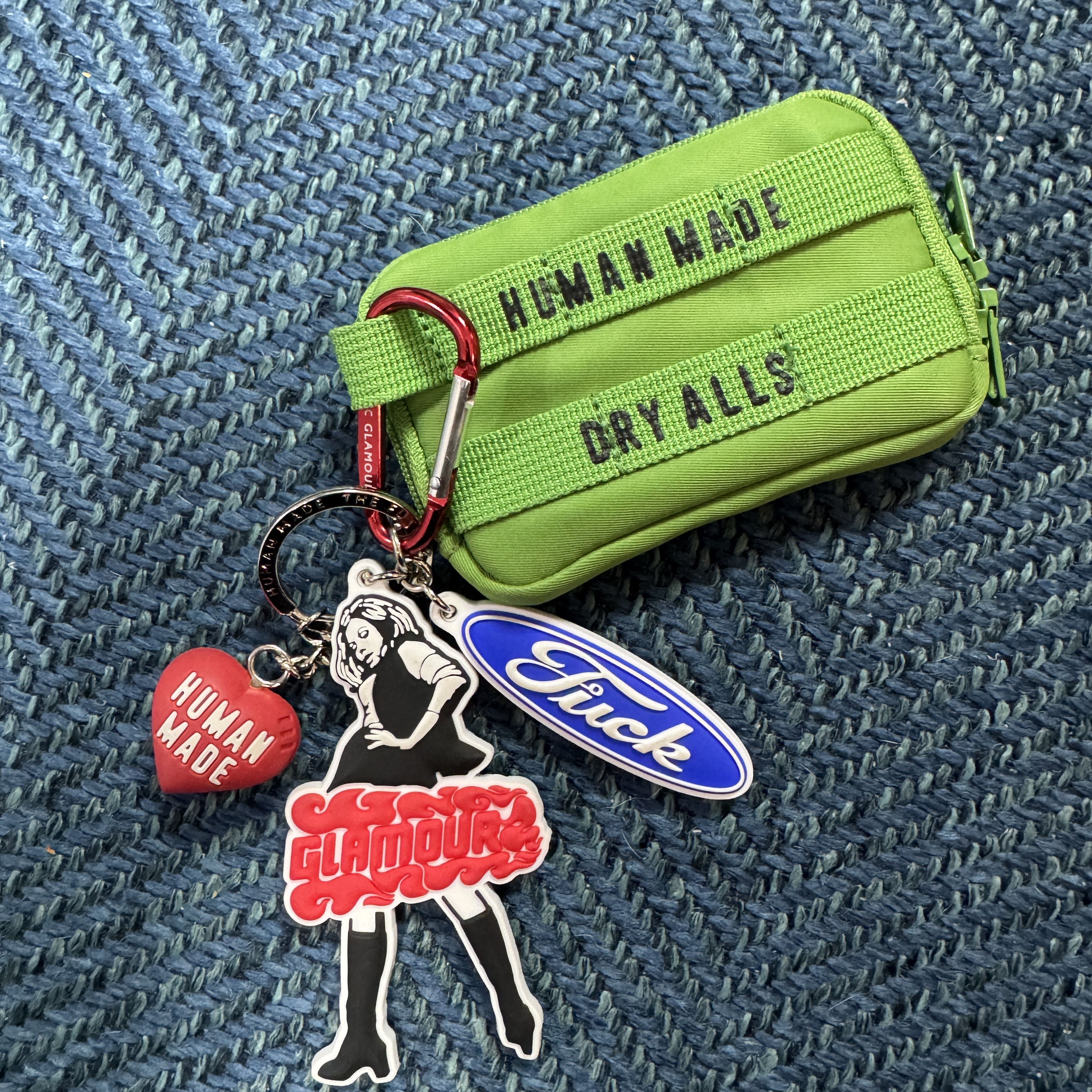 Hysteric Glamour Vixen Girl Key Holder Multi, Human Made Military Card Case Green 착용 스타일