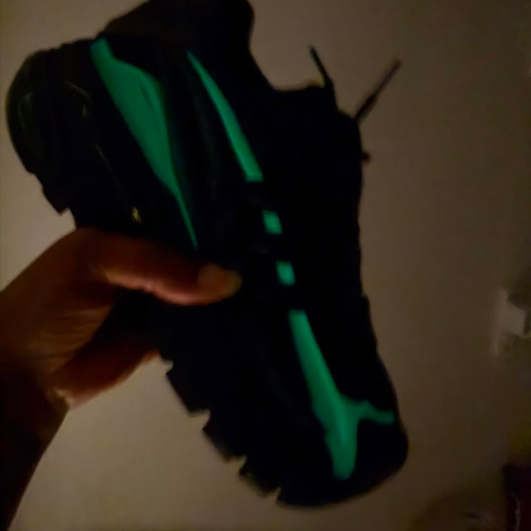 Adidas x Pharrell Williams Virginia Adistar Jellyfish Triple Black 착용 스타일 - 10