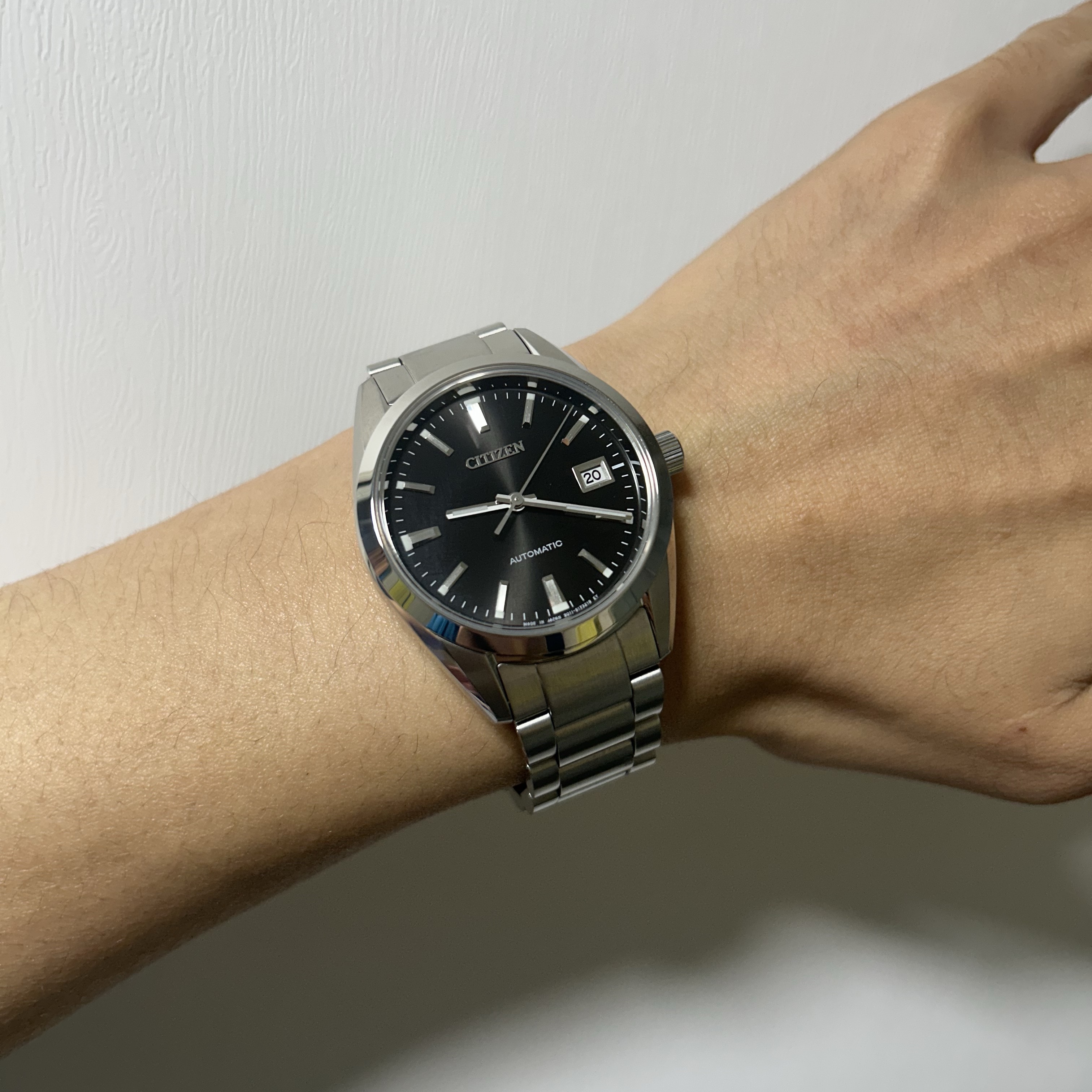 Citizen Automatic 38mm Stainless Steel Black Silver, Seiko SBTH011 Black 착용 스타일 - 5