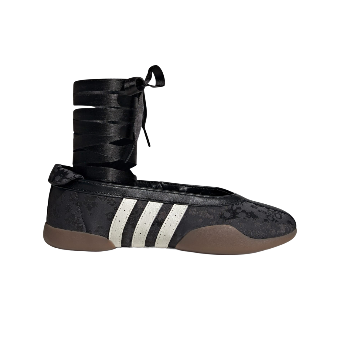IH6916 (W) Adidas x Liberty London Taekondo Mei Satin Jacquard Core Black Off White