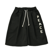 AMOU Peace One Tuck Bermuda Pants Black