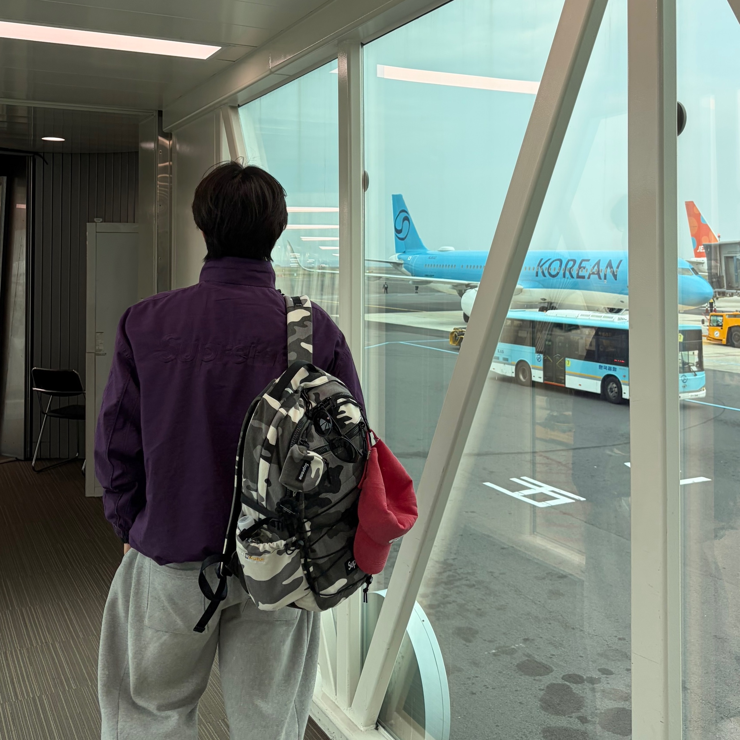 Supreme x Umbro Cotton Ripstop Track Jacket Plum - 26SS, Nike x Supreme Air Force 1 Low White 착용 스타일 - 3