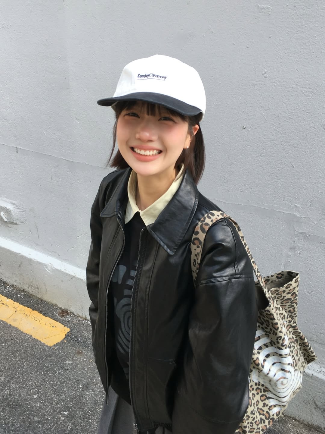 Sunday Ceremony Sunday Logo 5 Panel Cotton Cap - White 착용 스타일 - 1