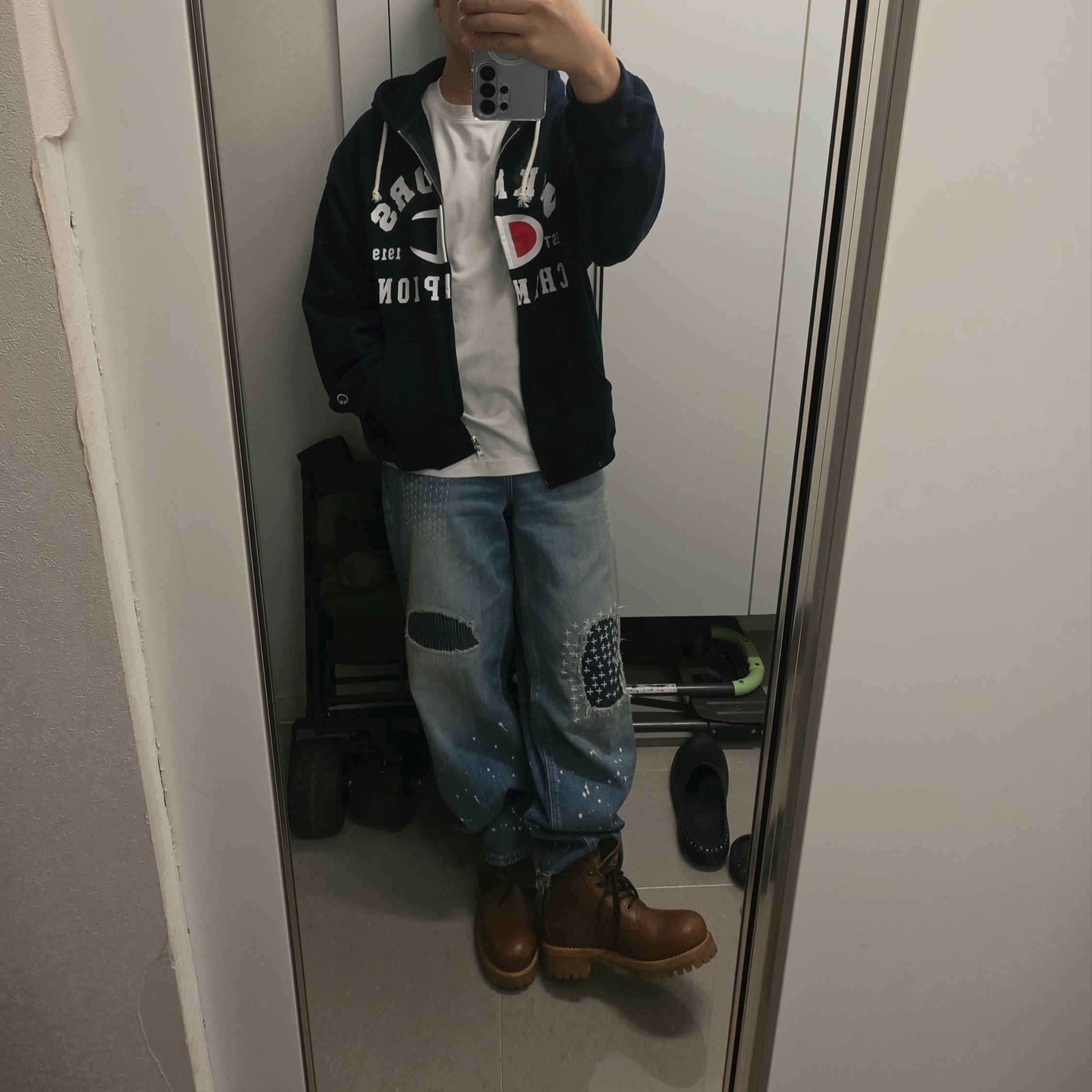 Zara x Ader Error Patchwork Jeans Blue 착용 스타일
