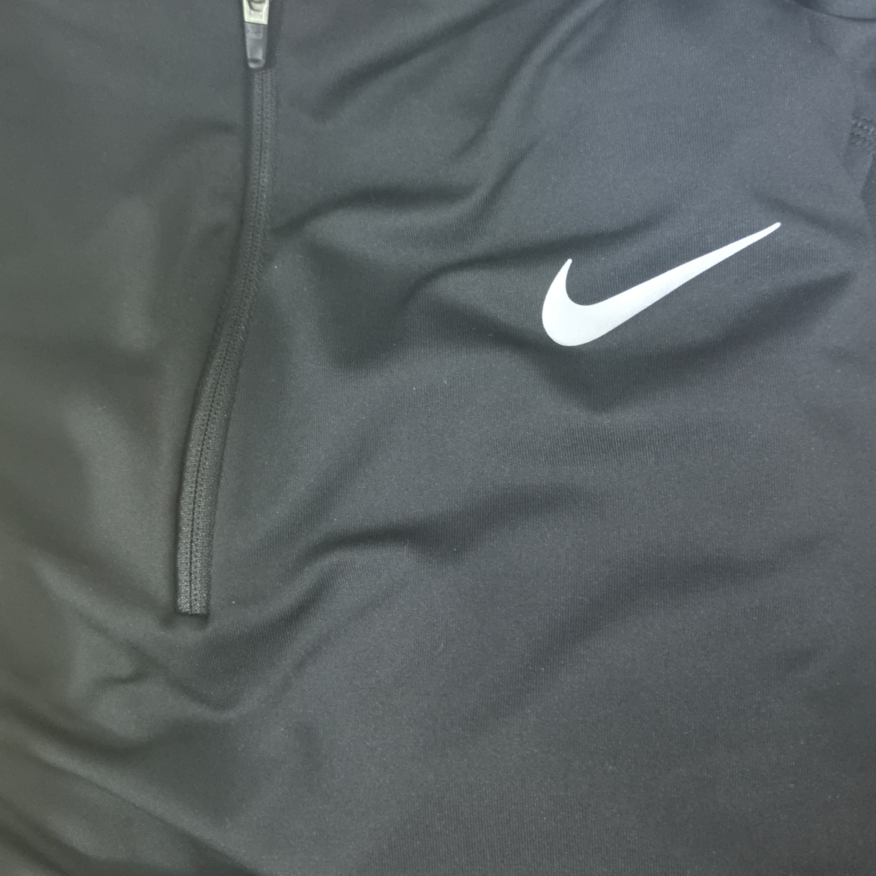 Nike Dri-Fit Element Quarter Zip Running Top Black 착용 스타일