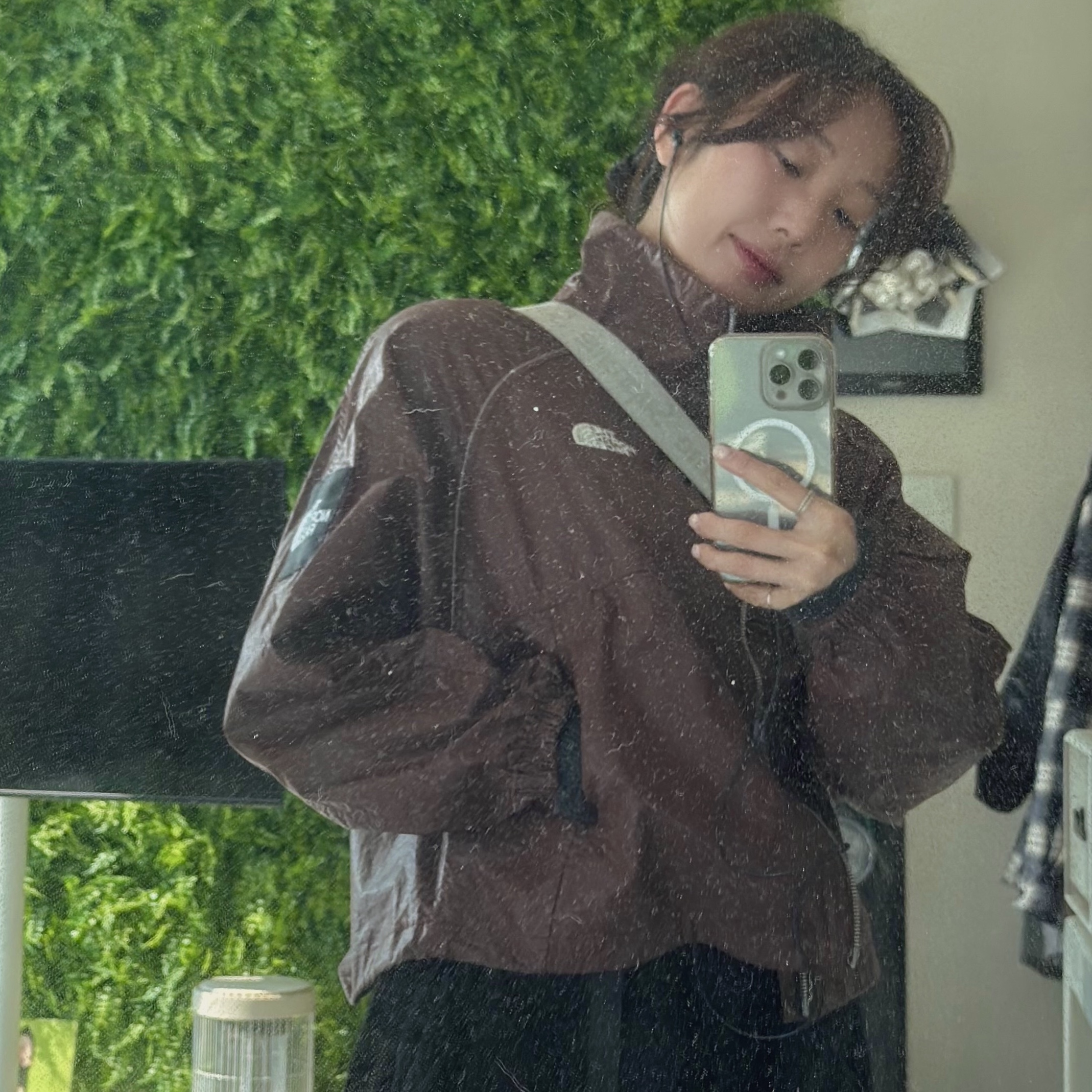 (W) The North Face Novelty Olema Jacket Brown - 25FW 착용 스타일