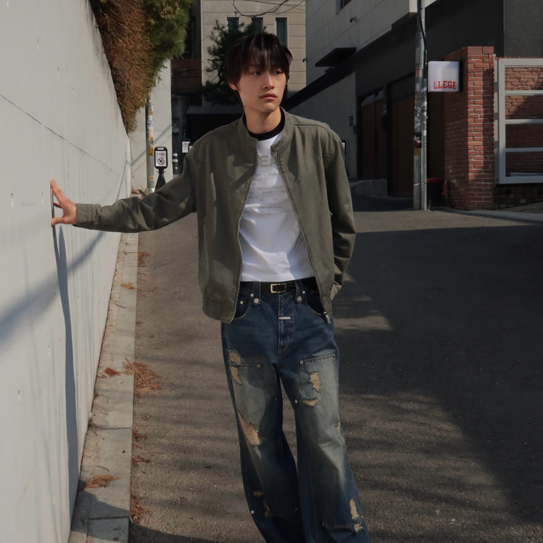 Thevinylhouse Destroyed Boots Cut Denim Pants Blue 착용 스타일