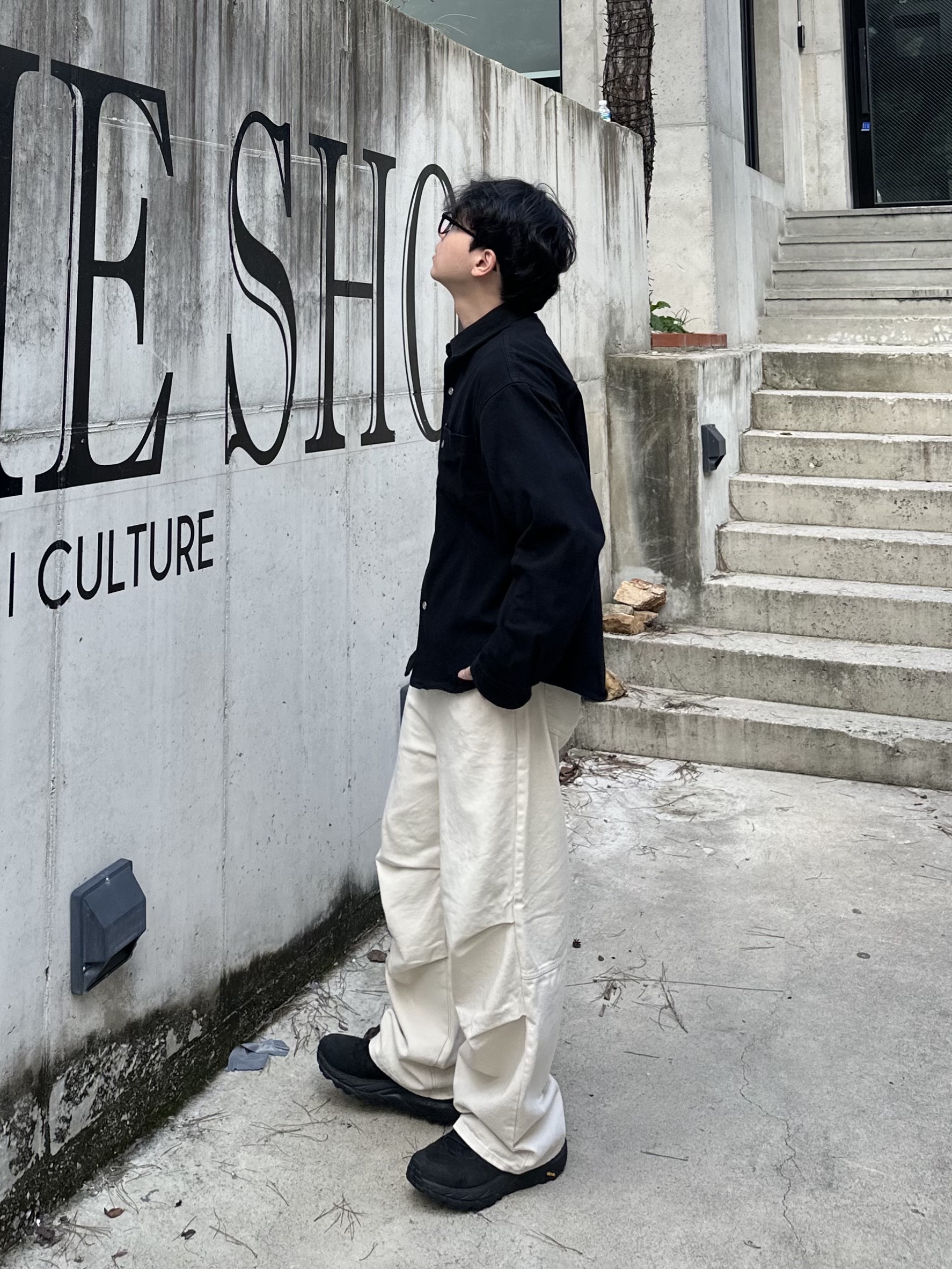 Hoka Kaha 2 Low Gore-Tex Black 착용 스타일 - 3