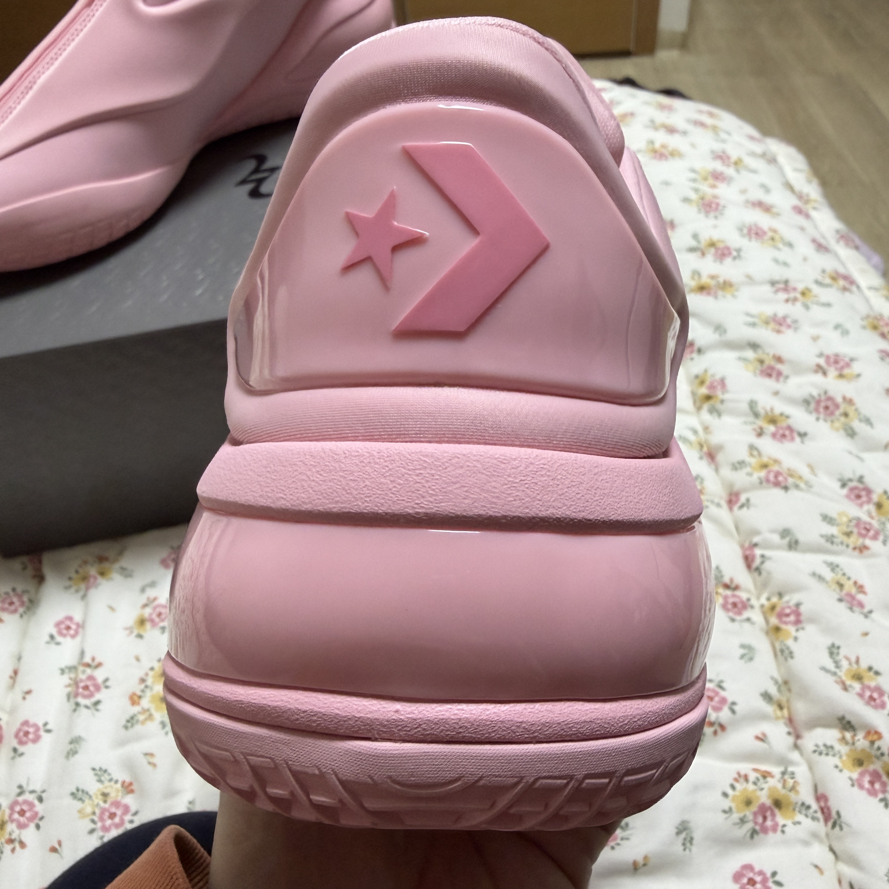 Converse x Shai 001 Blush 착용 스타일 - 6