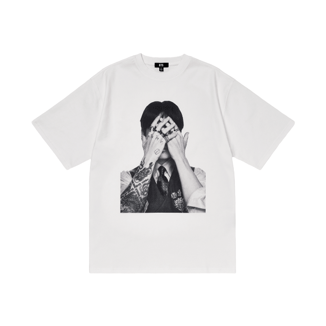 - BTS Arirang S/S T-Shirt Jung Kook White