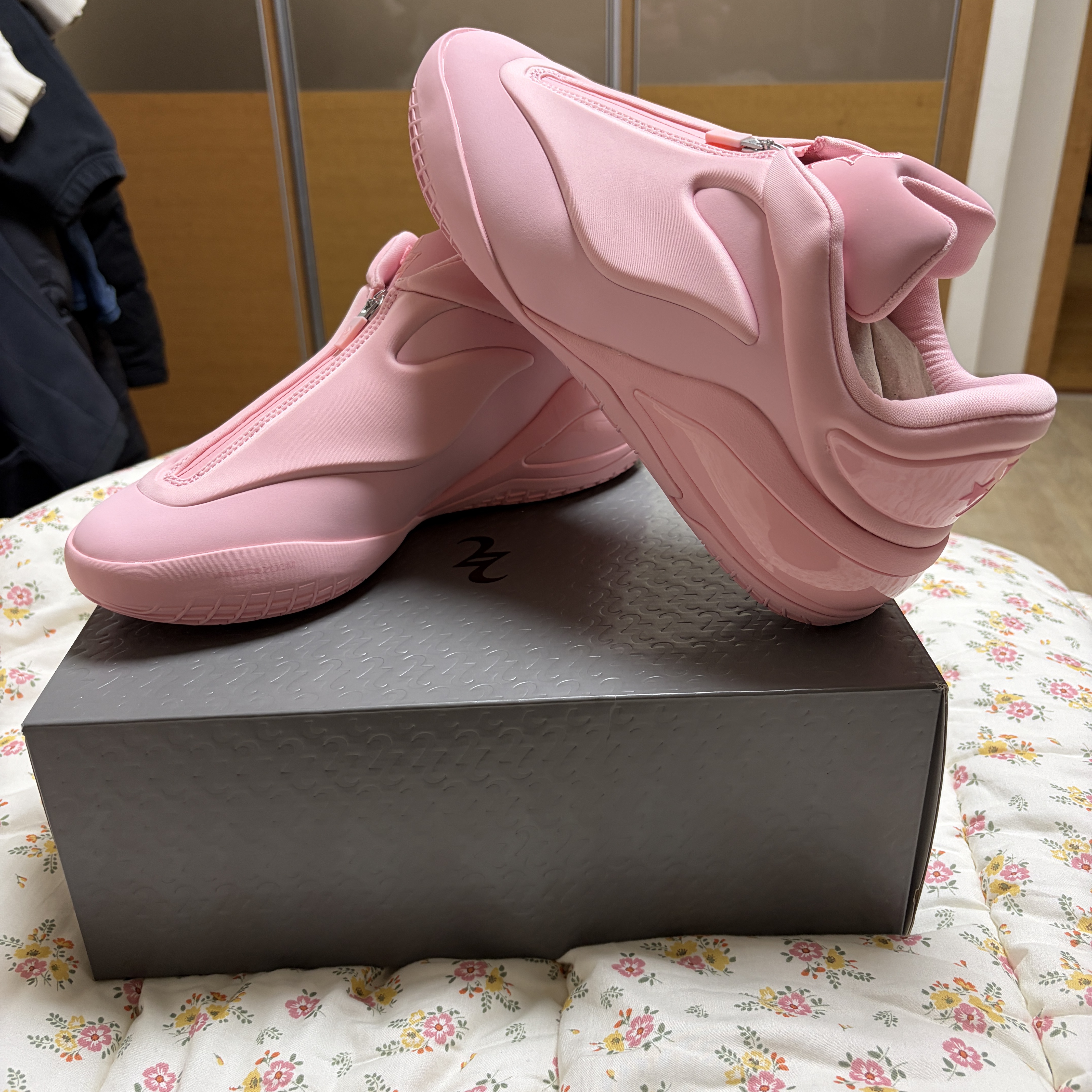 Converse x Shai 001 Blush 착용 스타일 - 2