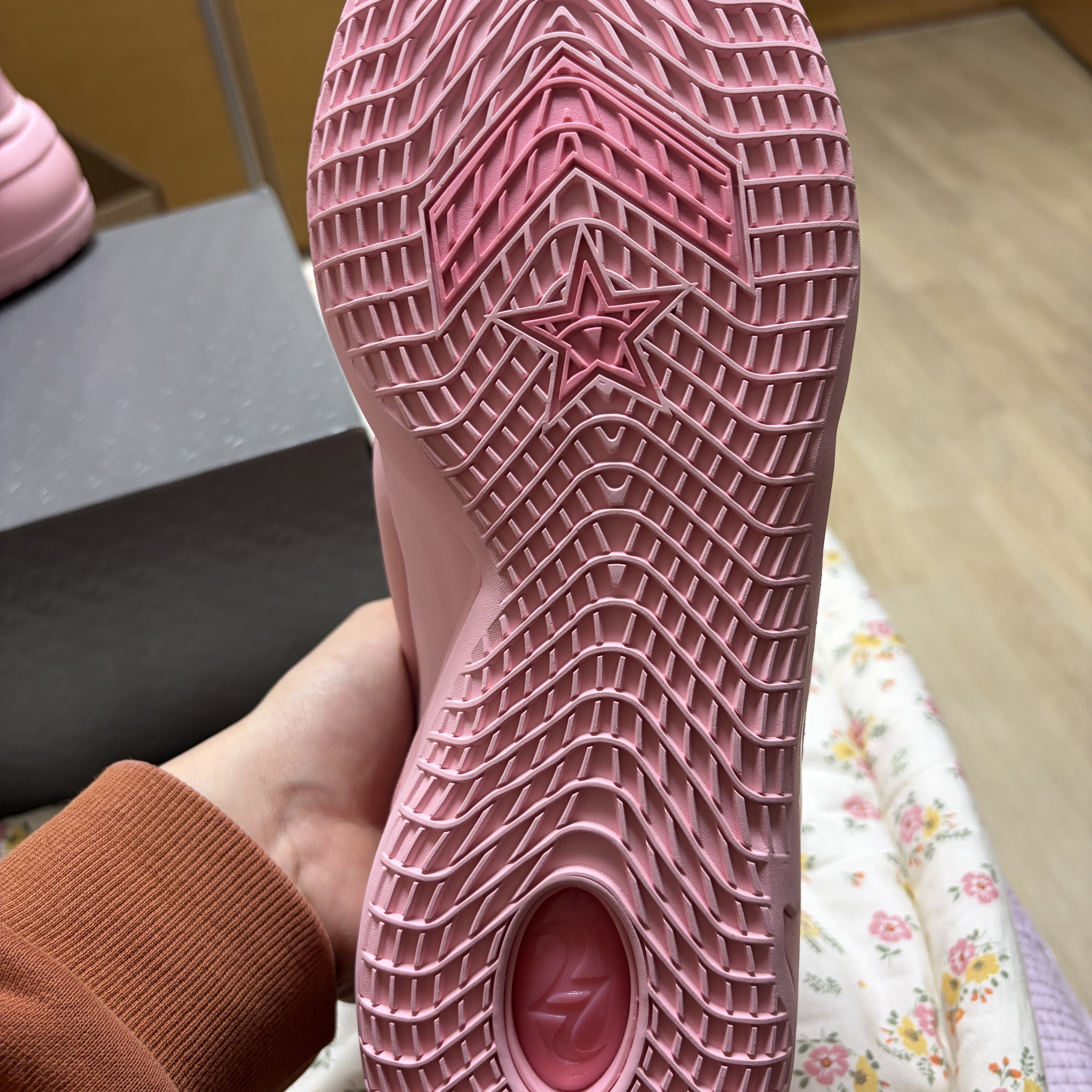 Converse x Shai 001 Blush 착용 스타일 - 10