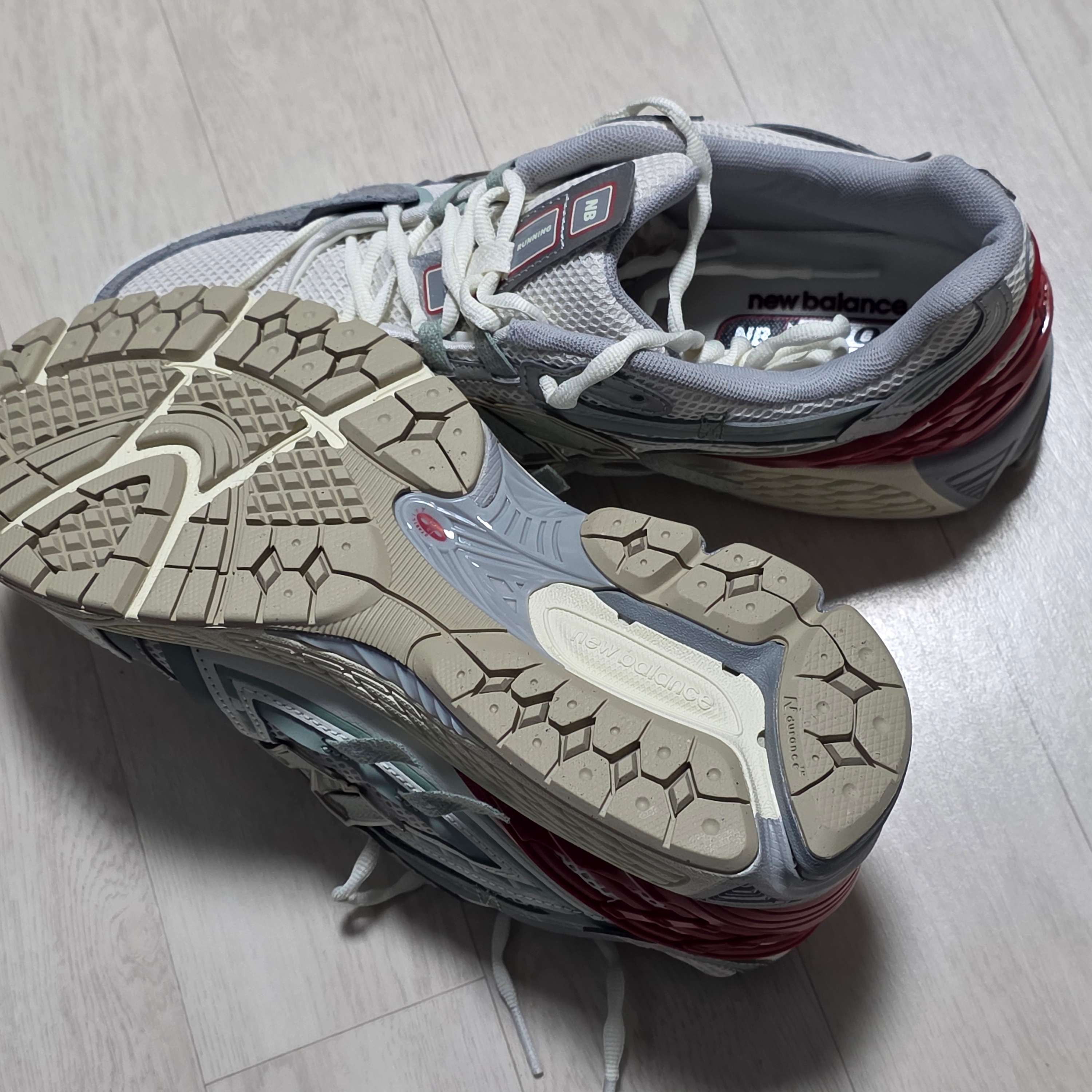 New Balance 1906A Sea Salt Lone Star Grey - D Standard 착용 스타일 - 6