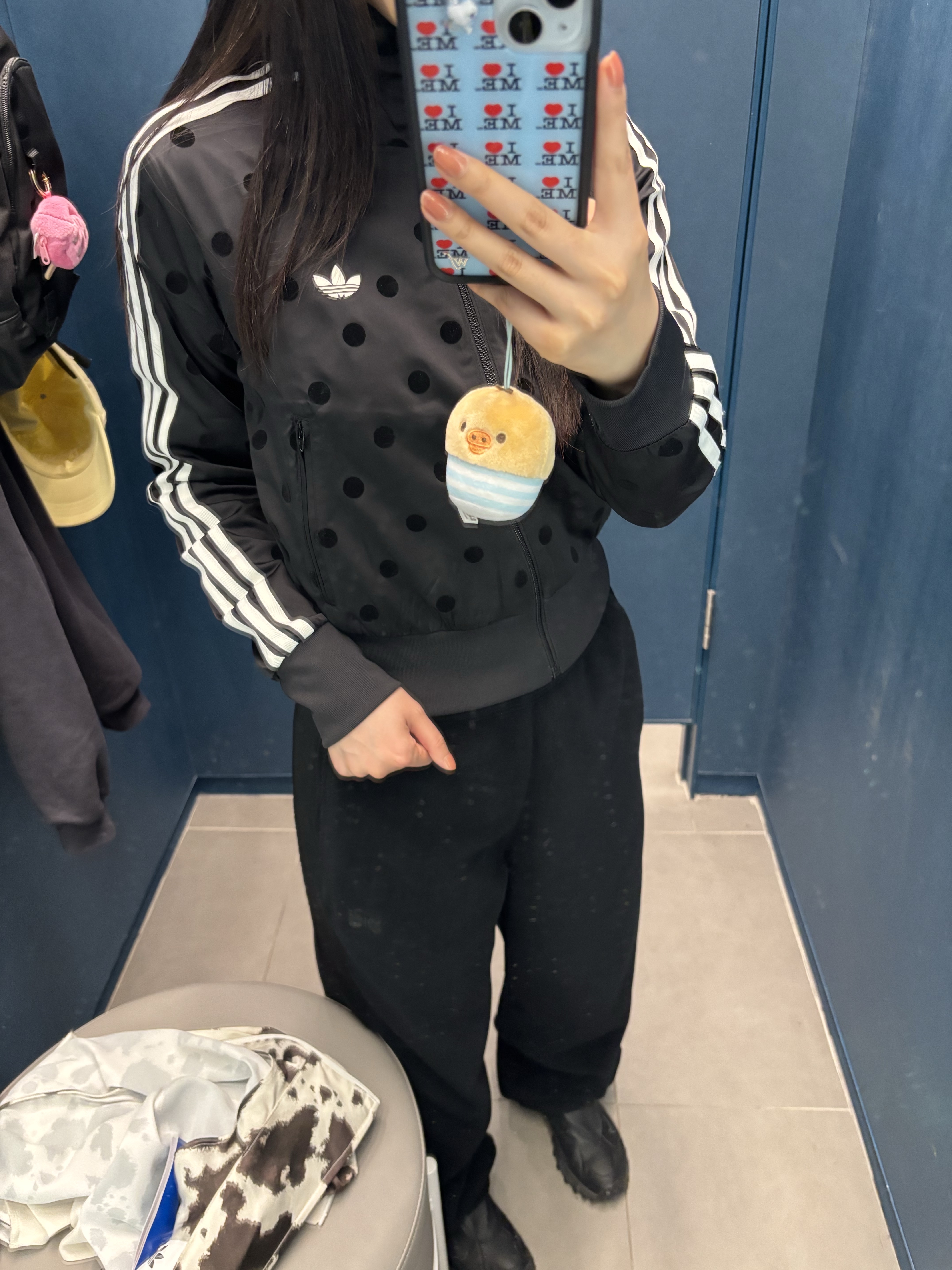 (W) Adidas Originals Satin Polka Dot Track Top Black - KR Sizing, Adidas Pleather 3S Track Top Black - KR Sizing 착용 스타일 - 1