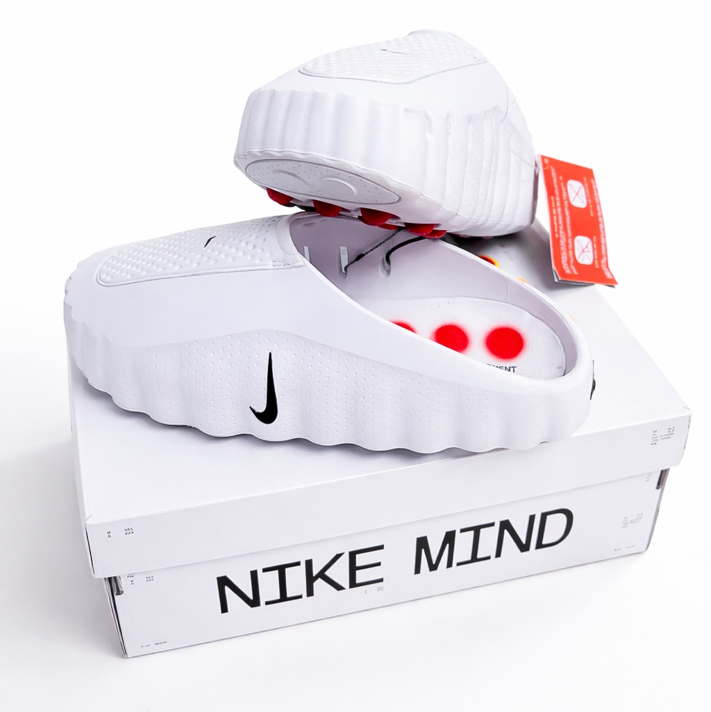 Nike Mind 001 Light Smoke Grey Chrome 착용 스타일
