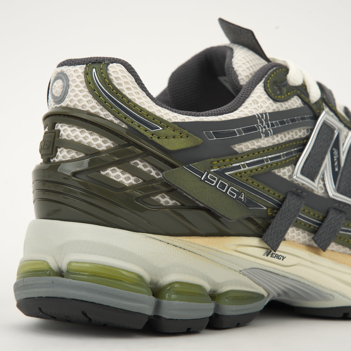 뉴발란스 1906A 올리브 쥬스 씨 솔트(New Balance 1906A Olive Juice Sea Salt) - 8
