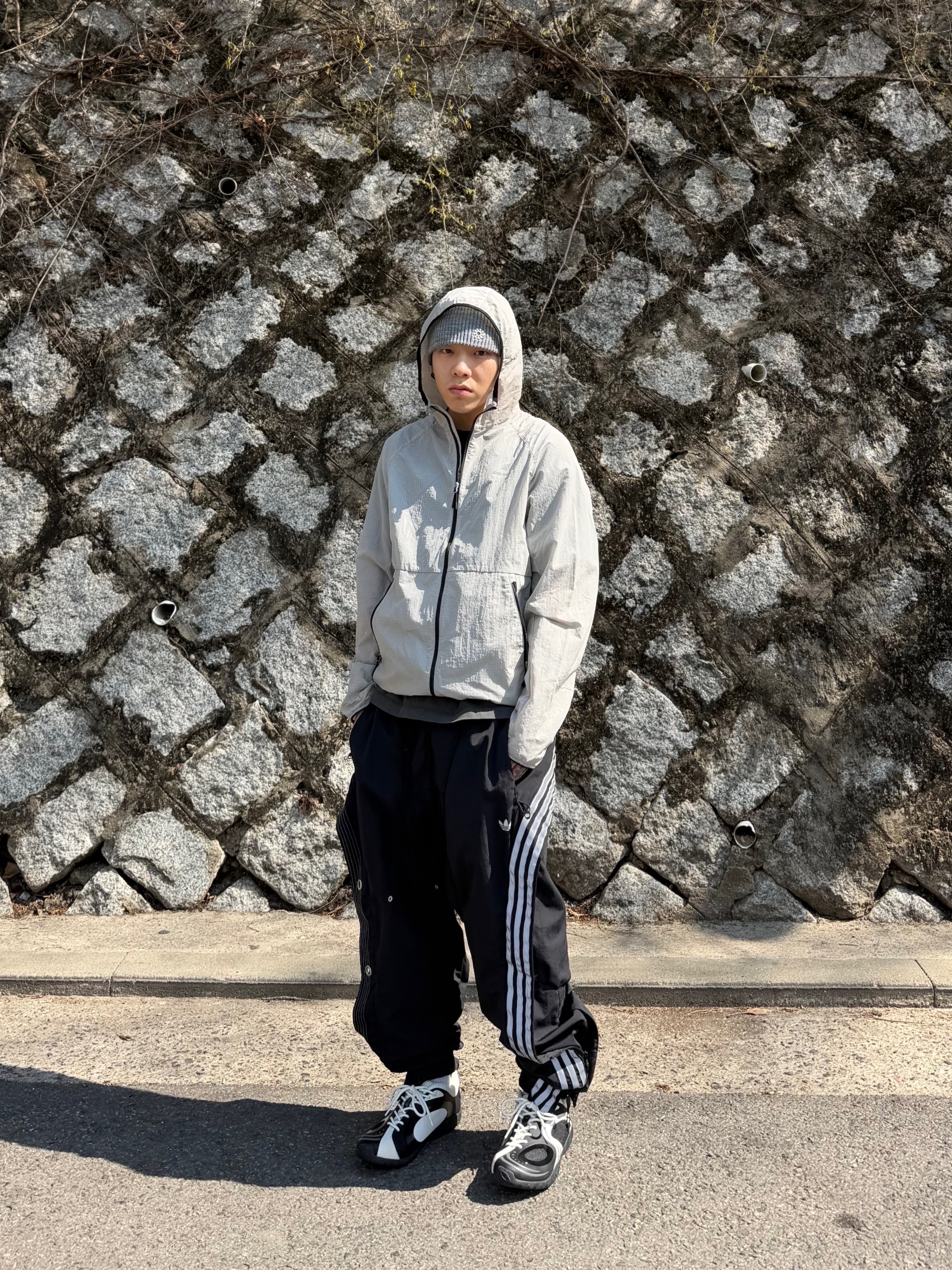 Nike Windrunner Running Jacket White - US/EU 착용 스타일 - 3