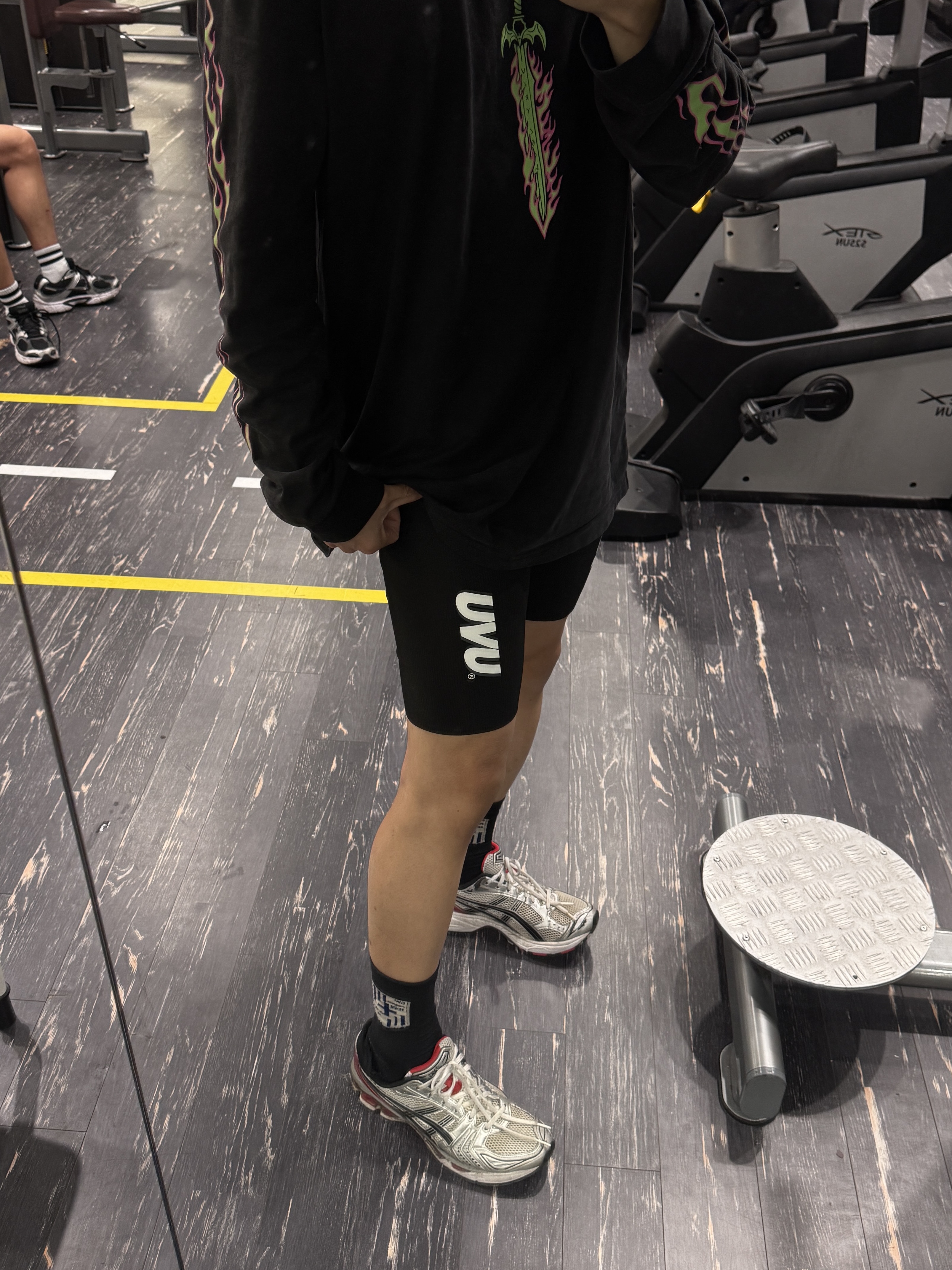 UVU Half Tight 2.0 Black 착용 스타일 - 1