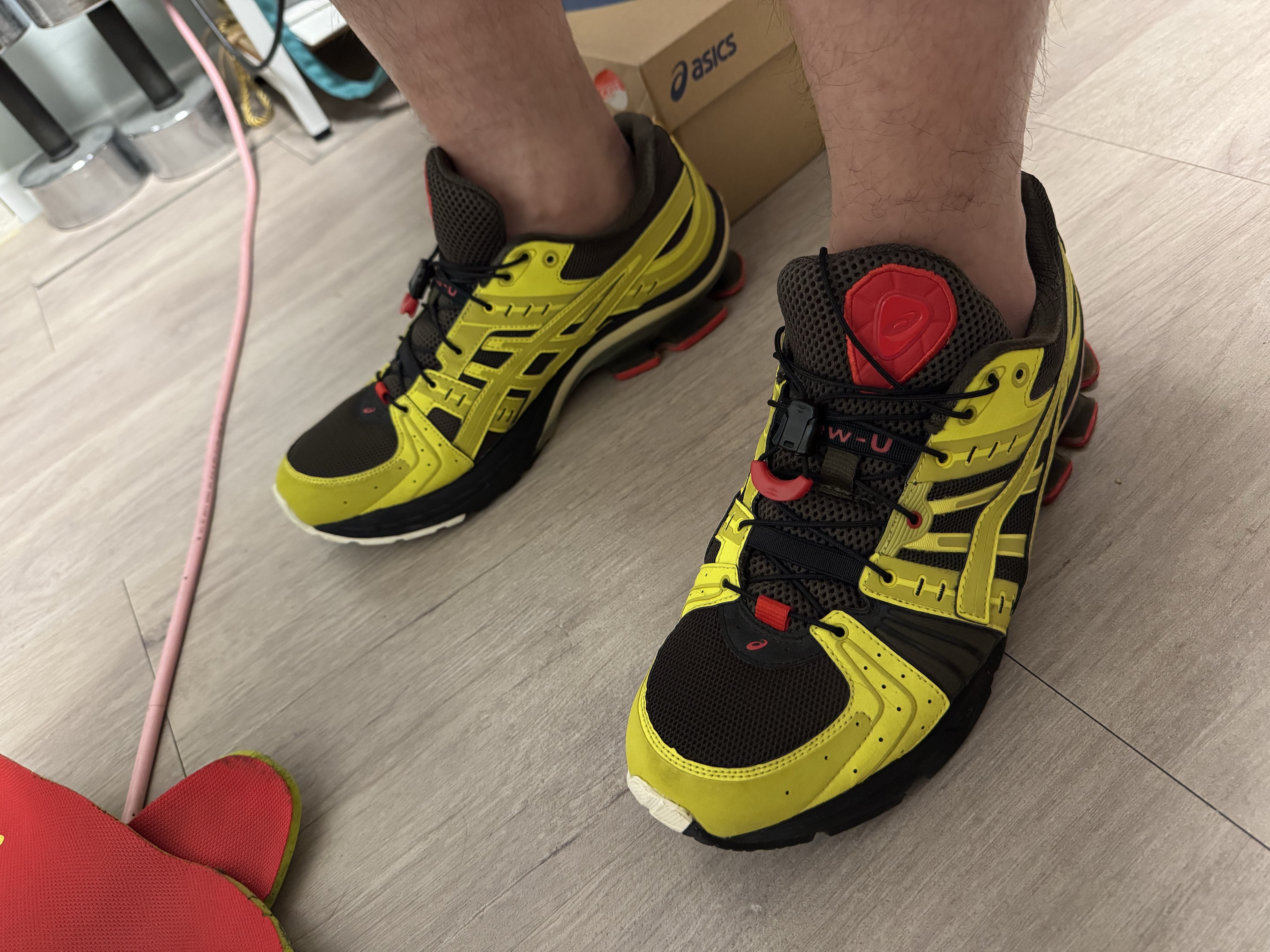 Asics x Affix Works Gel-Kinsei OG Kelp 착용 스타일 - 2
