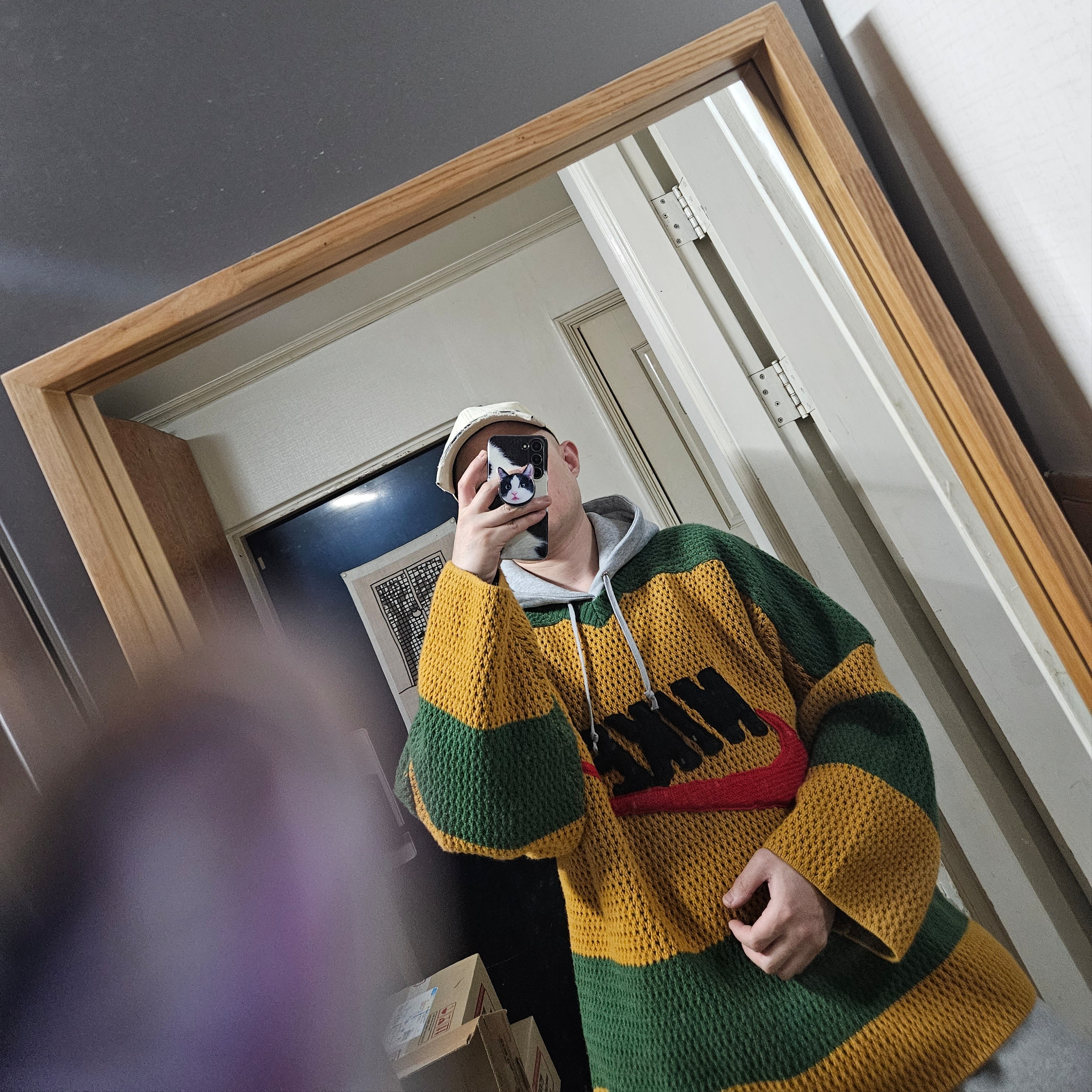 Nike x Cactus Plant Flea Market Crochet Hockey Sweater Chutney, Supreme Box Logo Hooded Sweatshirt Heather Grey - 25FW 착용 스타일
